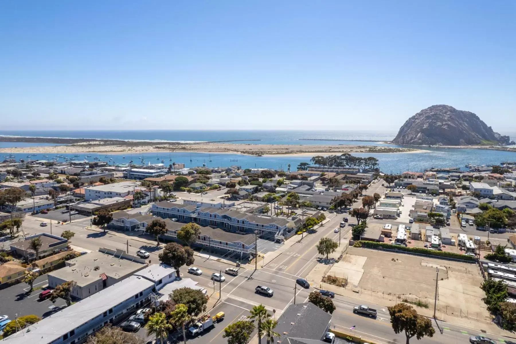 Bird's-eye View in Harbor House Inn