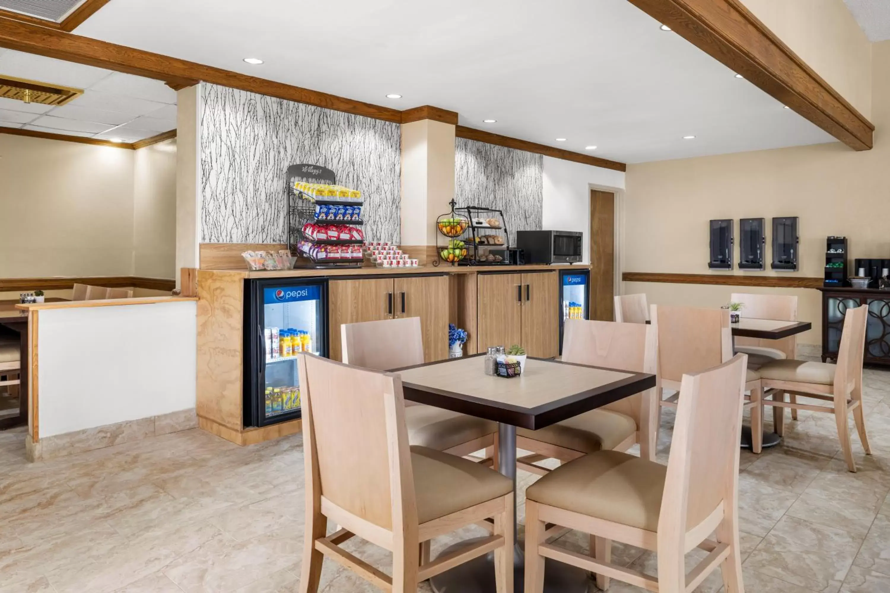 Breakfast in Montana Trailhead Inn Breakfast in Montana Trailhead Inn