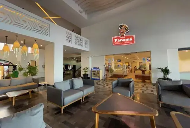 Restaurant/places to eat, Lobby/Reception in The Palms Resort of Mazatlan