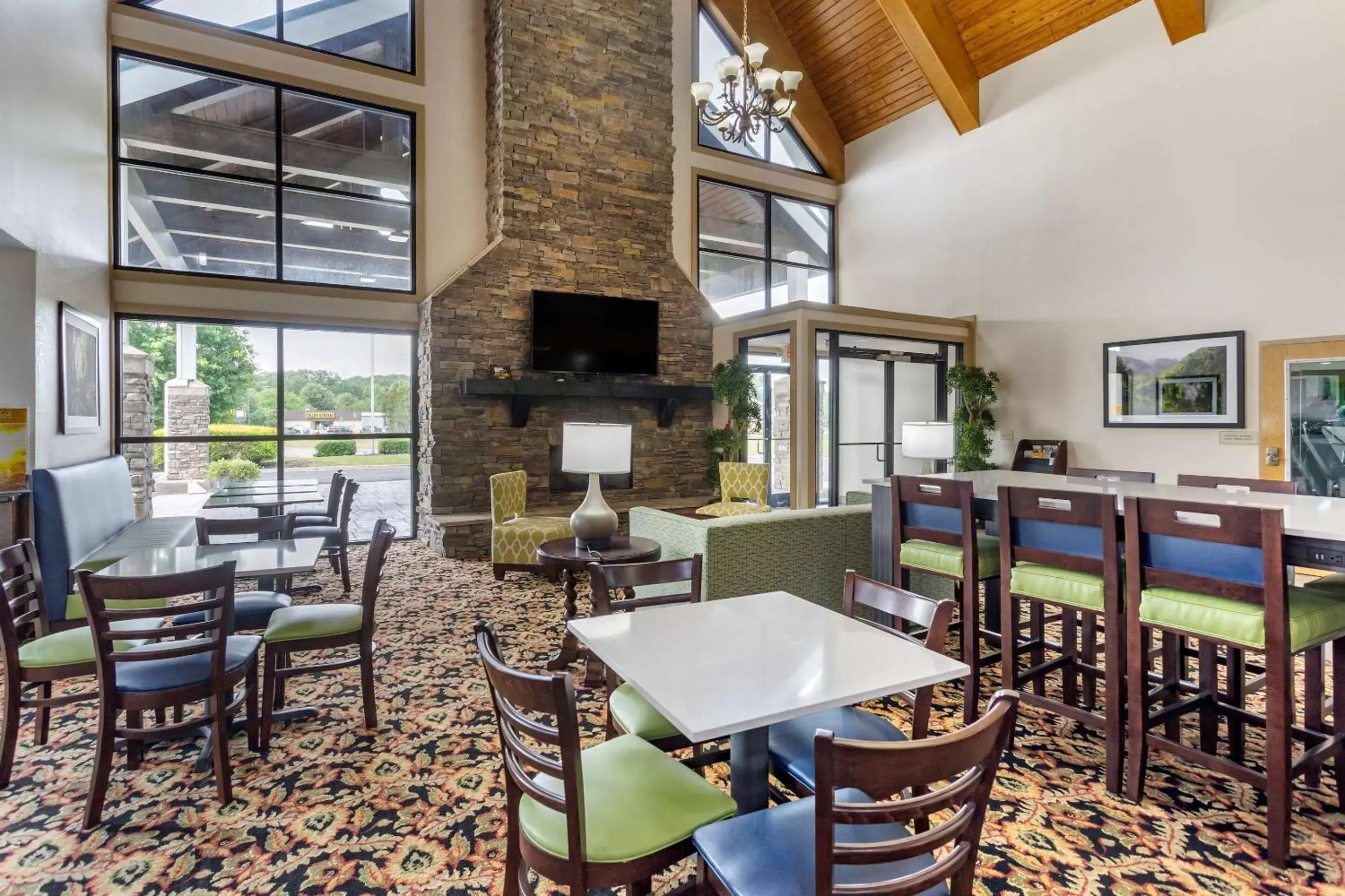 Lobby or reception, Restaurant/Places to Eat in Quality Inn