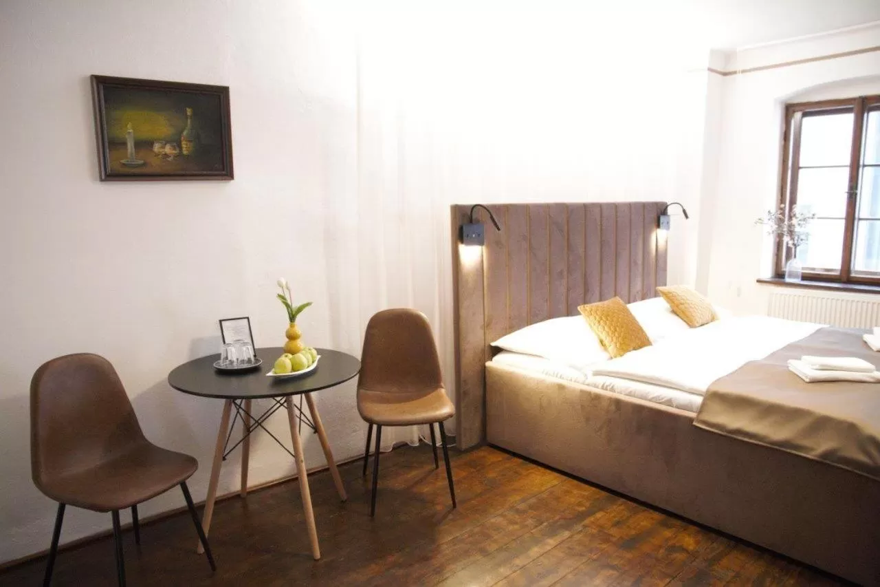 Bed in Hotel Svambersky dum