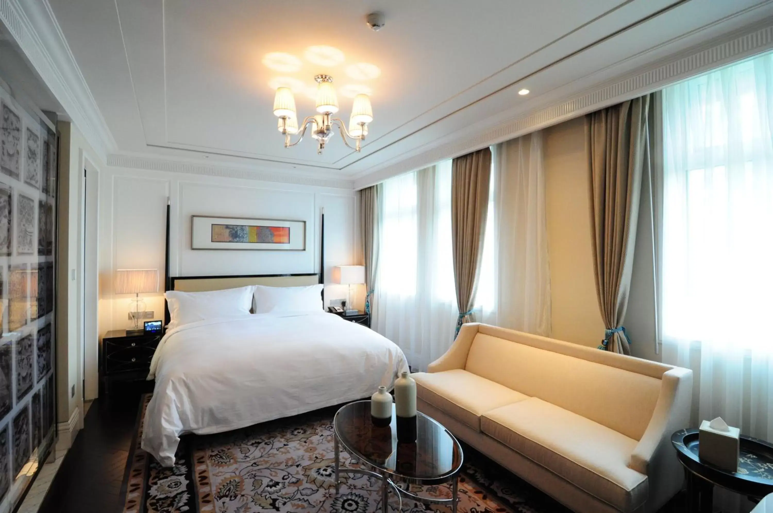 Bedroom, Bed in Sofitel Legend People's Grand Hotel Xi'an