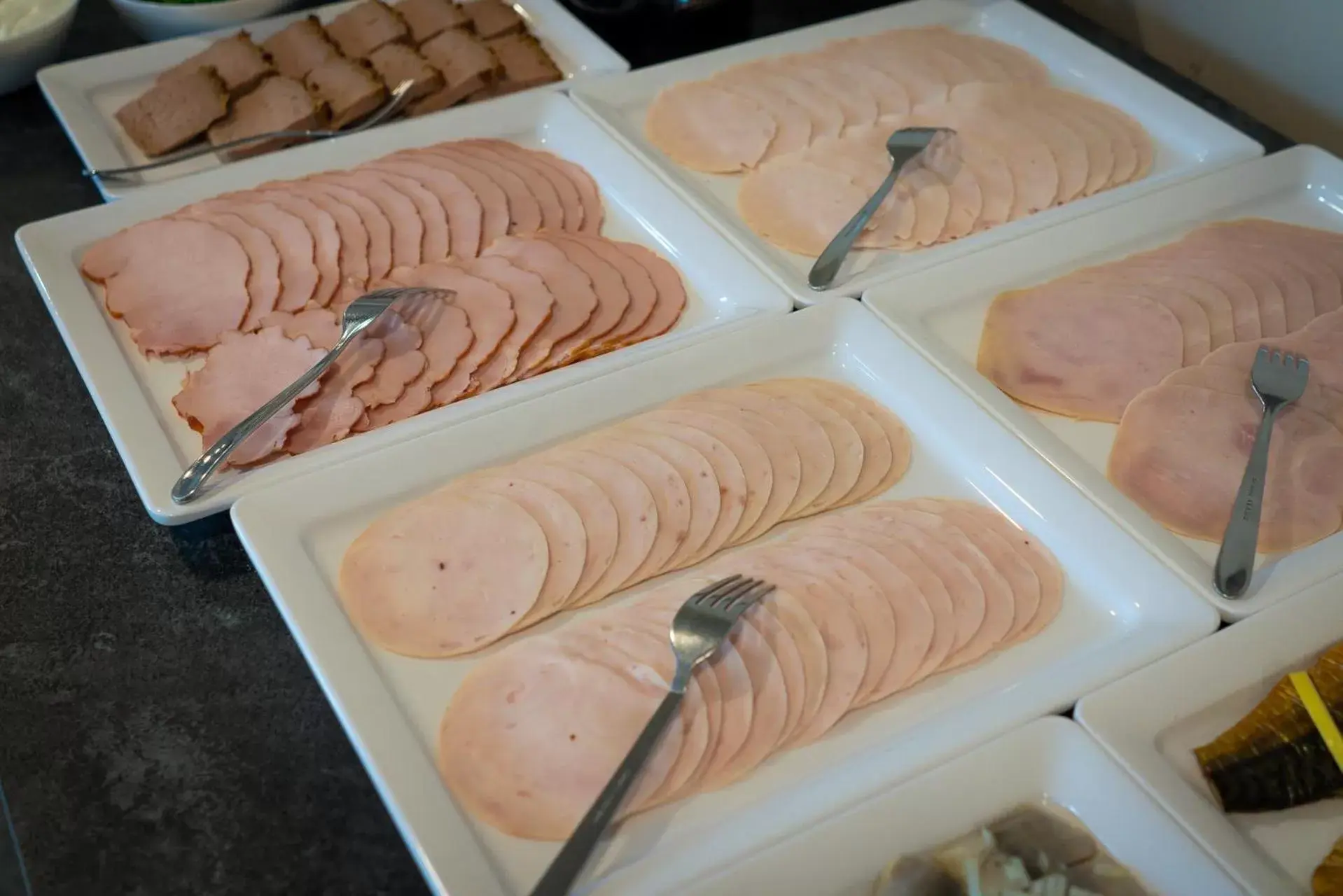 Restaurant/places to eat in Focus Hotel Łódź Restaurant/places to eat in Focus Hotel Łódź