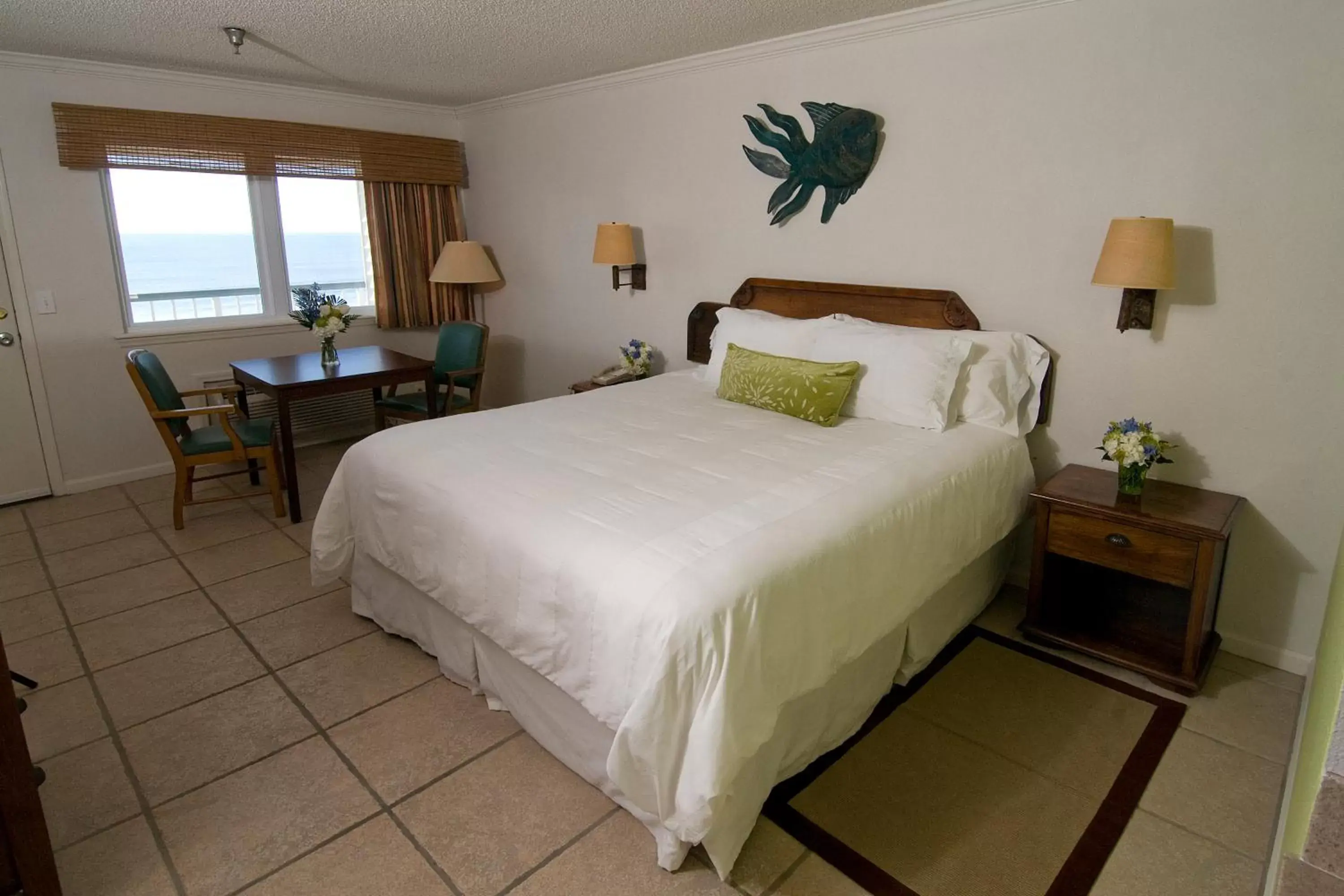 Bed in Ocean Isle Inn