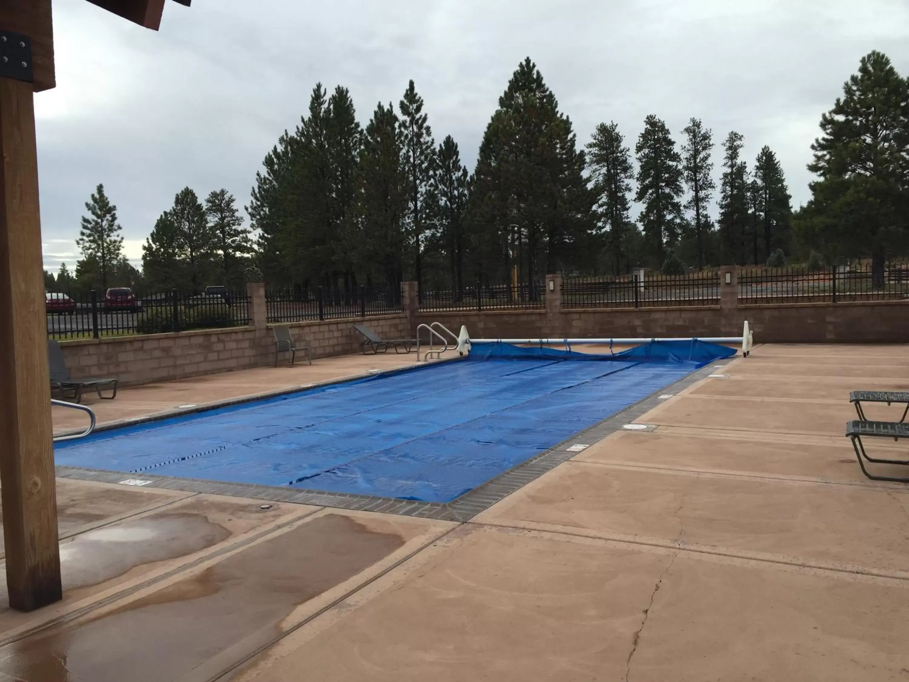 Day, Swimming Pool in Bryce Canyon Pines