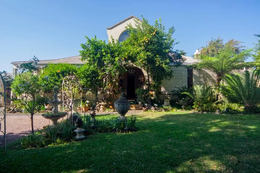 Property building in 79 On Ridge