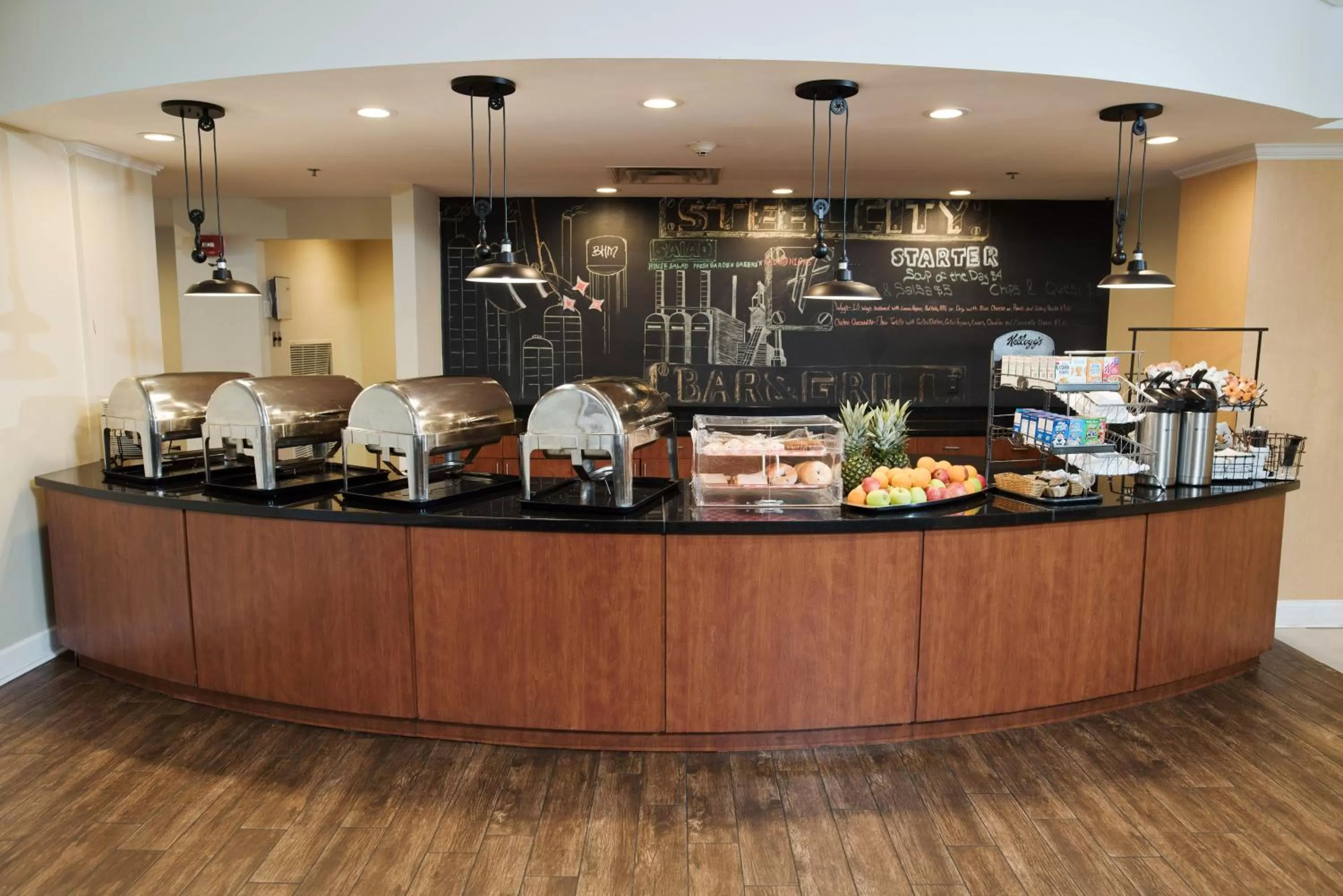 Restaurant/places to eat in Holiday Inn Birmingham-Airport by IHG