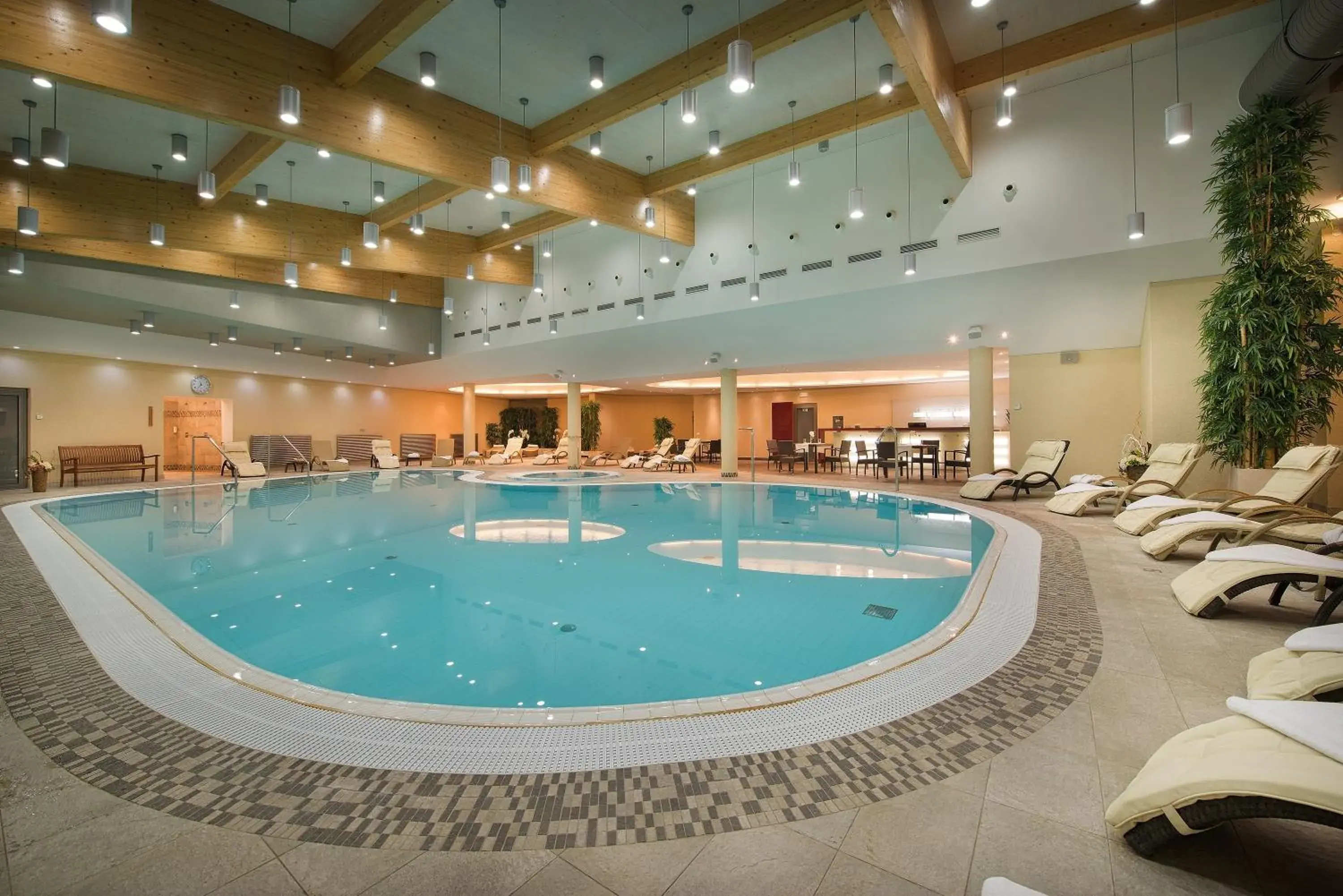 Swimming pool in Wellness Hotel Diamant