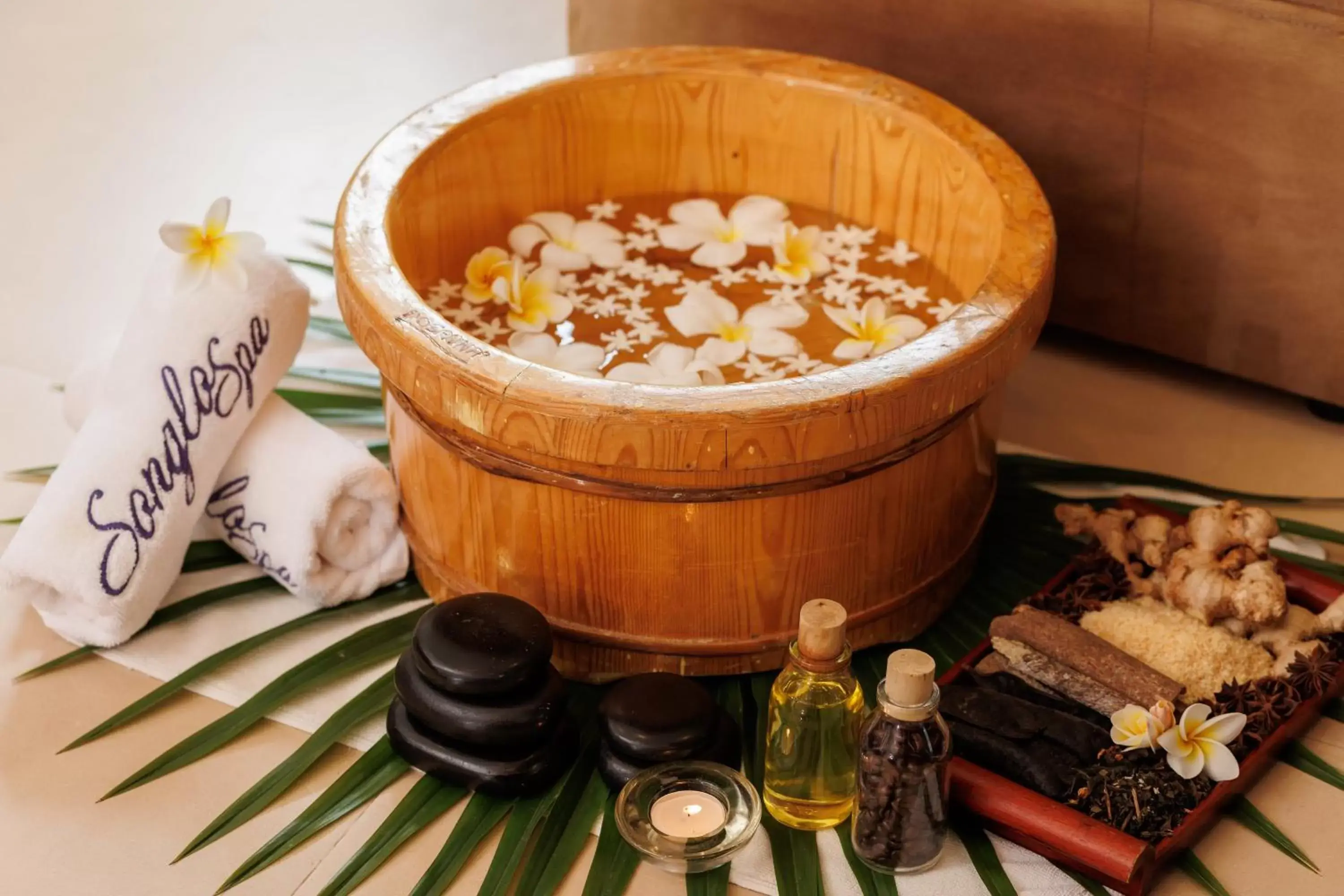 Spa and wellness centre/facilities in Diamond Bay Resort & Spa Spa and wellness centre/facilities in Diamond Bay Resort & Spa