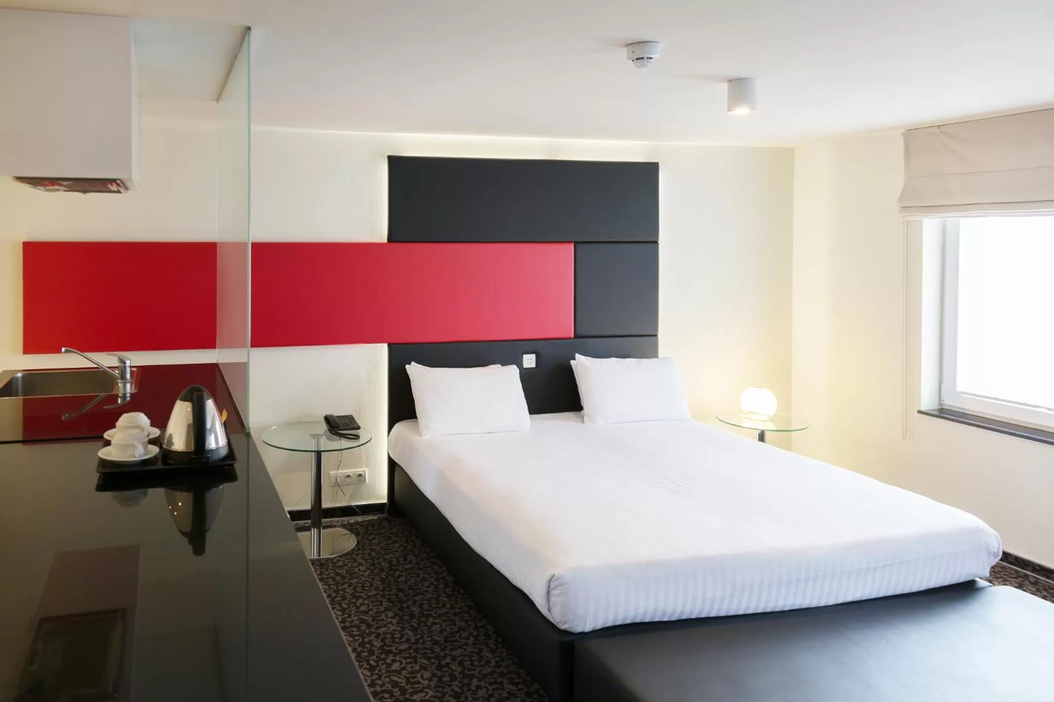 Bed in Hotel Tristar