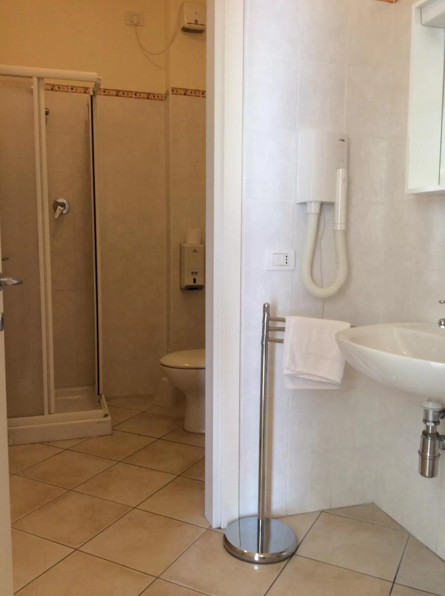 Twin Room in Rosa Dei Venti