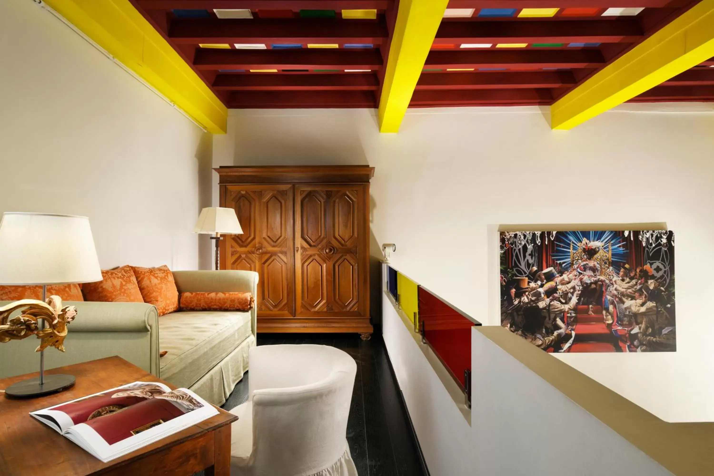 Bedroom in Leone Blu Suites | UNA Esperienze