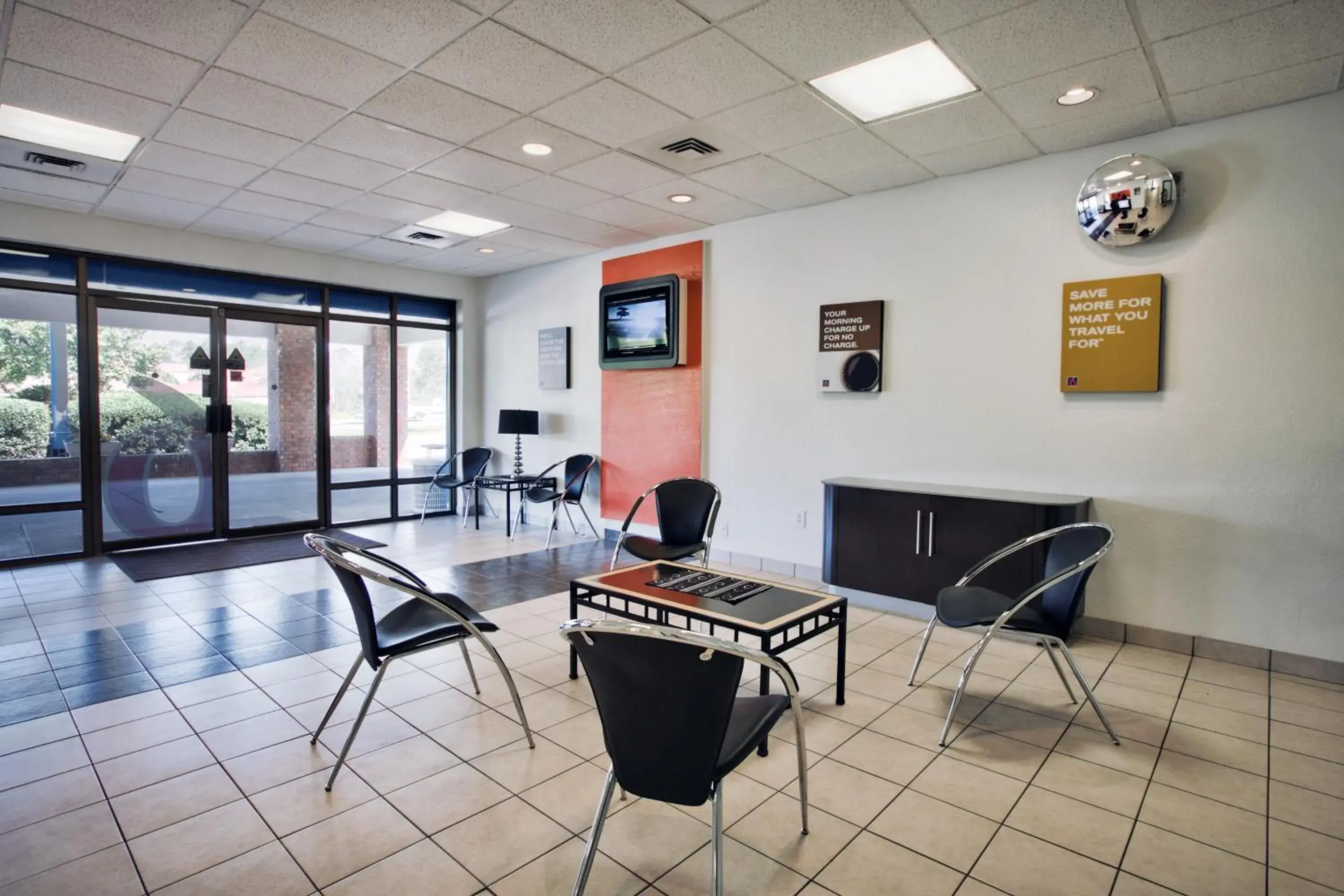 Lobby or reception in Motel 6-Tallahassee, FL - Downtown