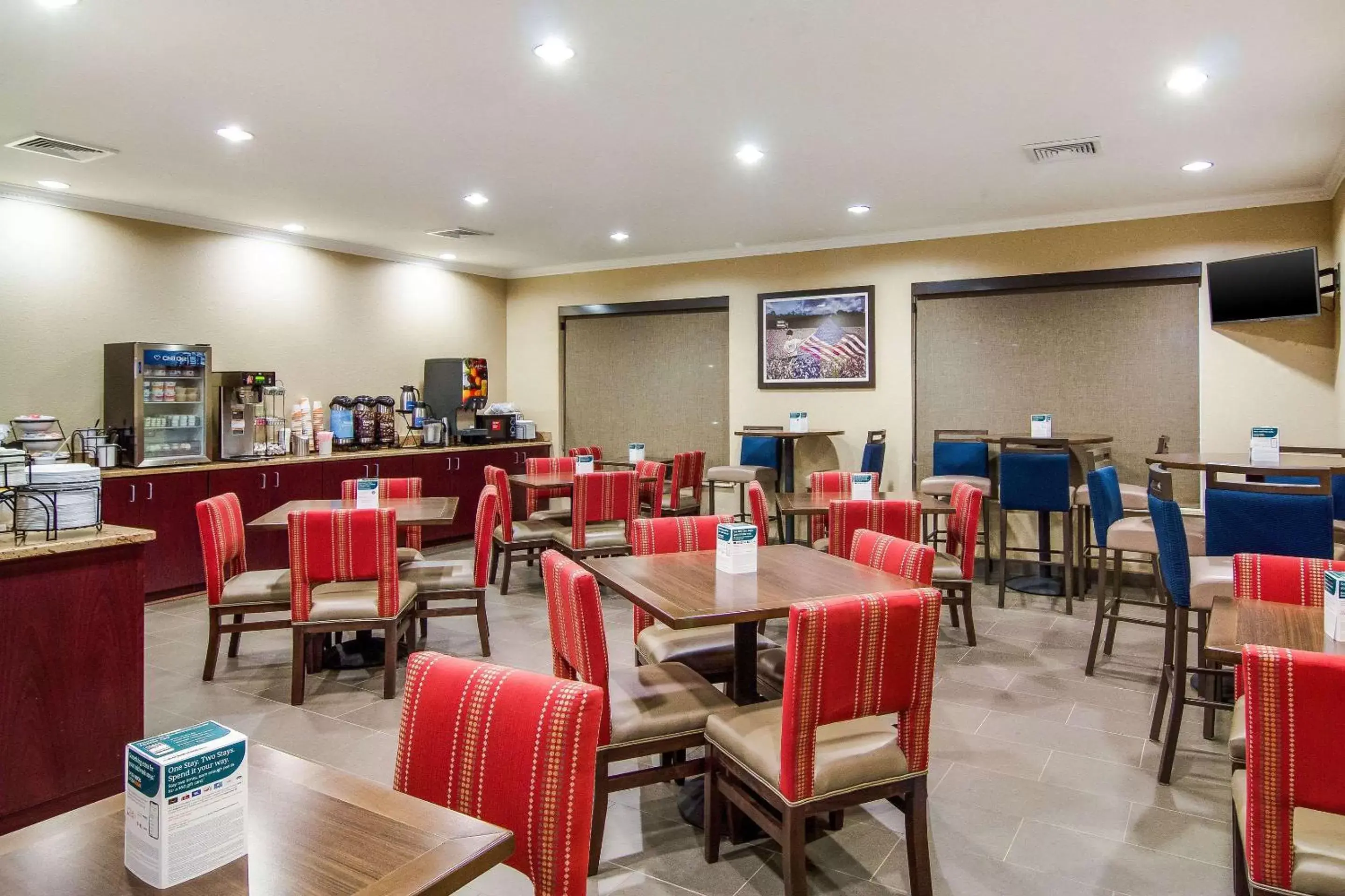 Restaurant/places to eat in Comfort Inn Blackshear Hwy 84 Restaurant/places to eat in Comfort Inn Blackshear Hwy 84