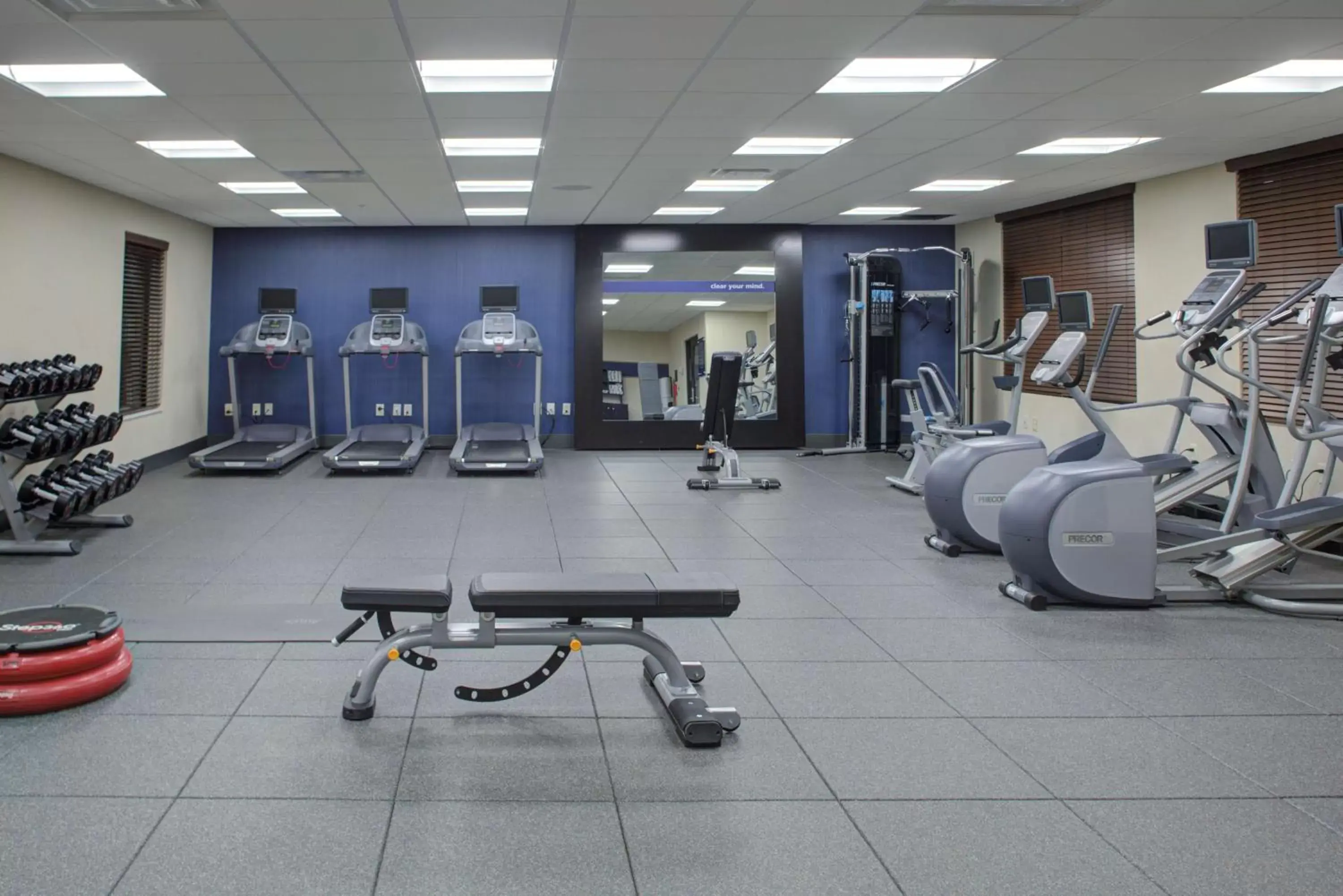 Fitness centre/facilities, Fitness Center/Facilities in Hampton Inn & Suites Columbus Scioto Downs