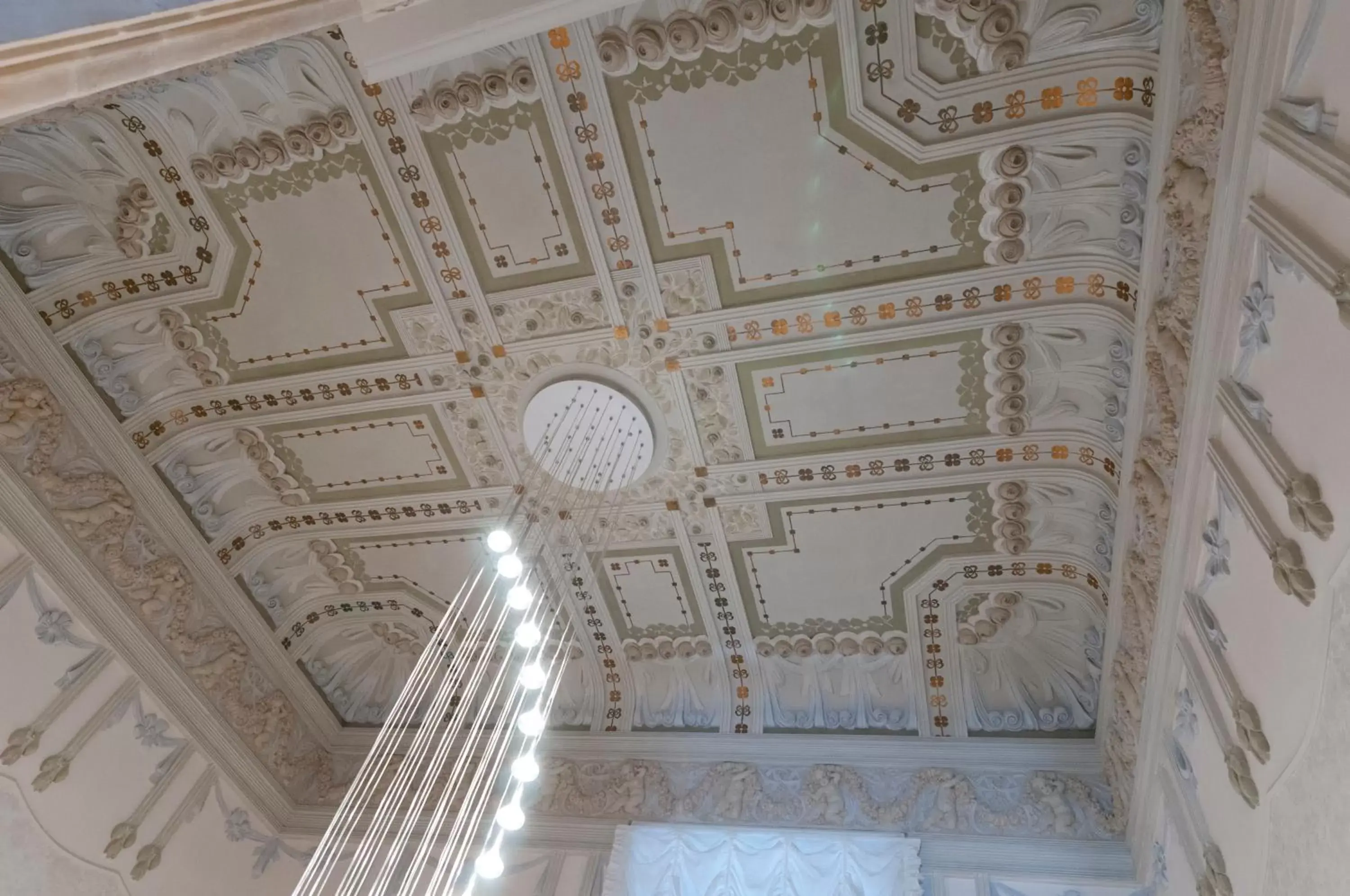Decorative detail in Palazzo Favacchio - Patanè