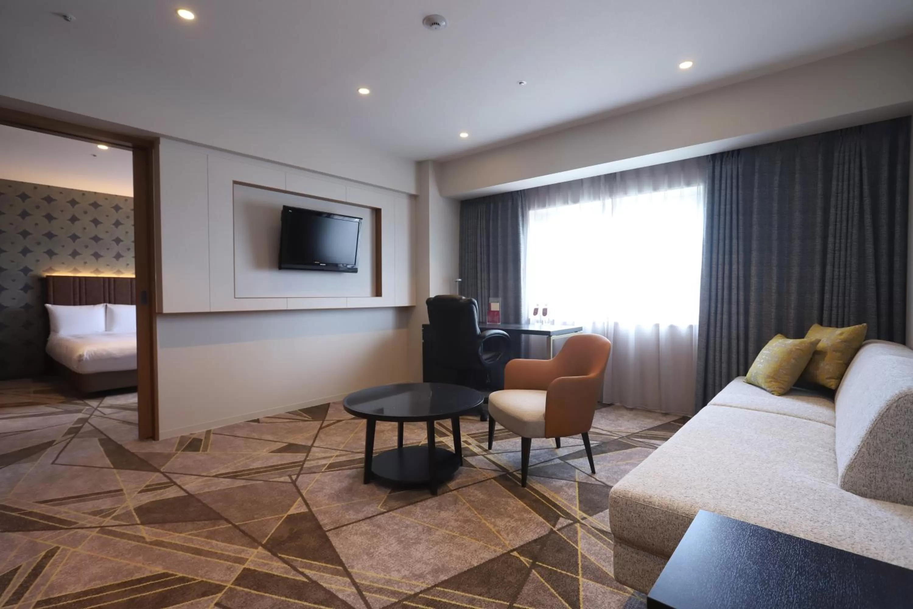 Photo of the whole room, Bed in ANA Crowne Plaza Hotel Kushiro, an IHG Hotel