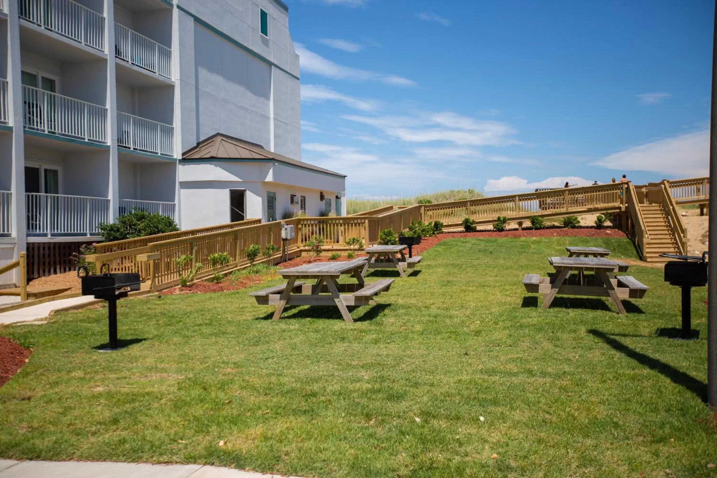 Property Building in John Yancey Oceanfront Inn