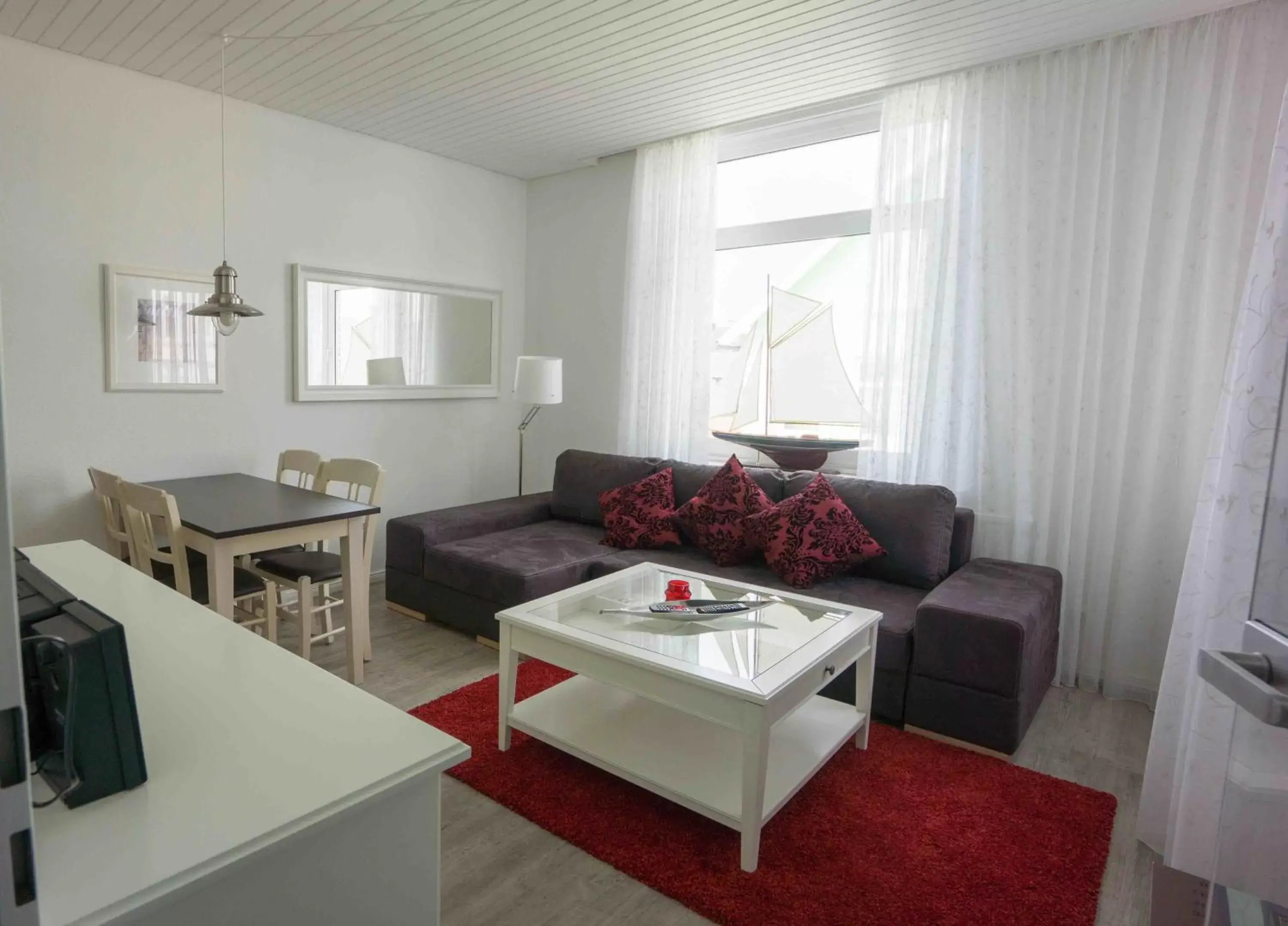 Living room, Seating Area in Hotel Stadt Cuxhaven