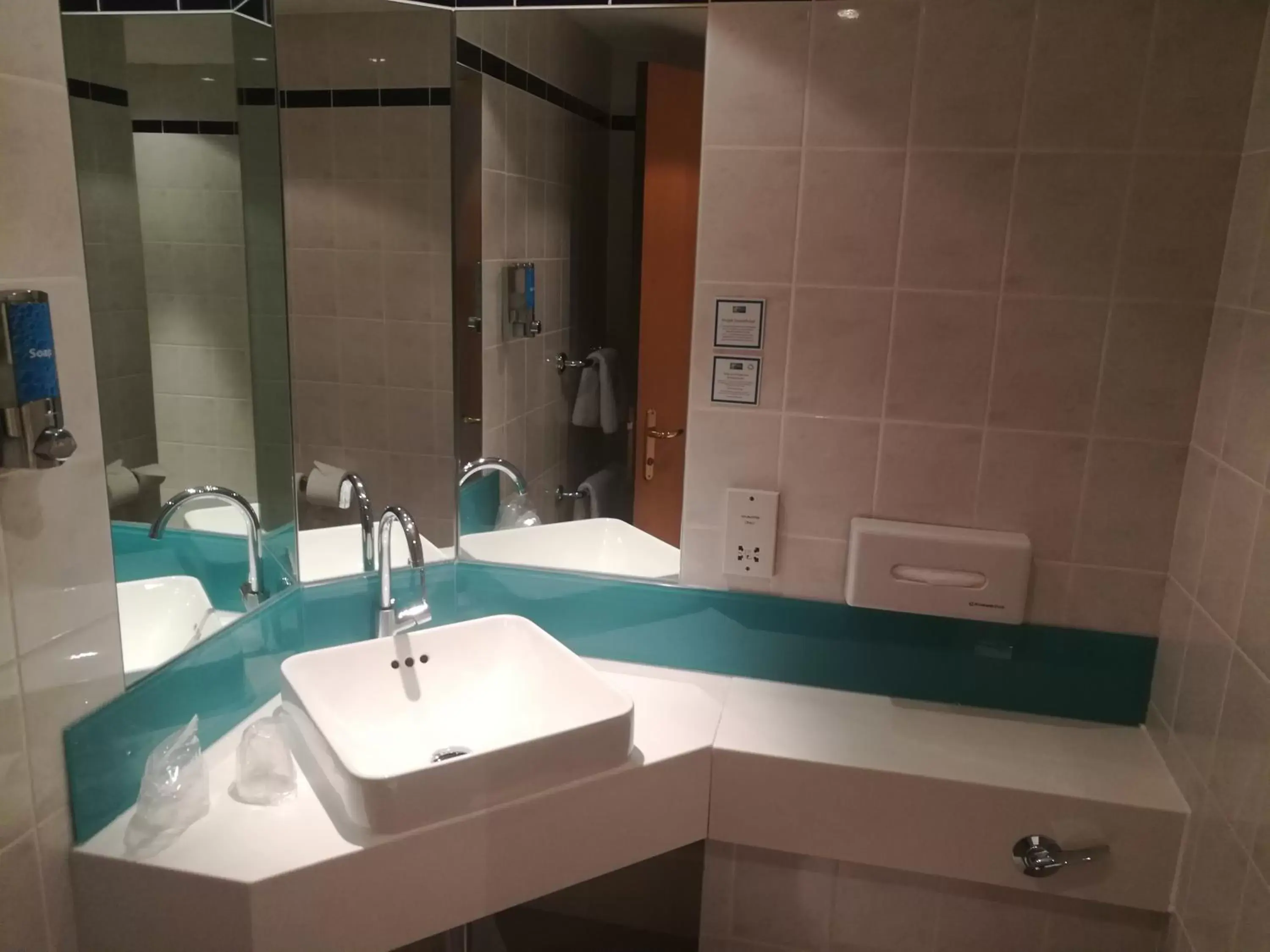 Bathroom in Holiday Inn Express Canterbury, an IHG Hotel