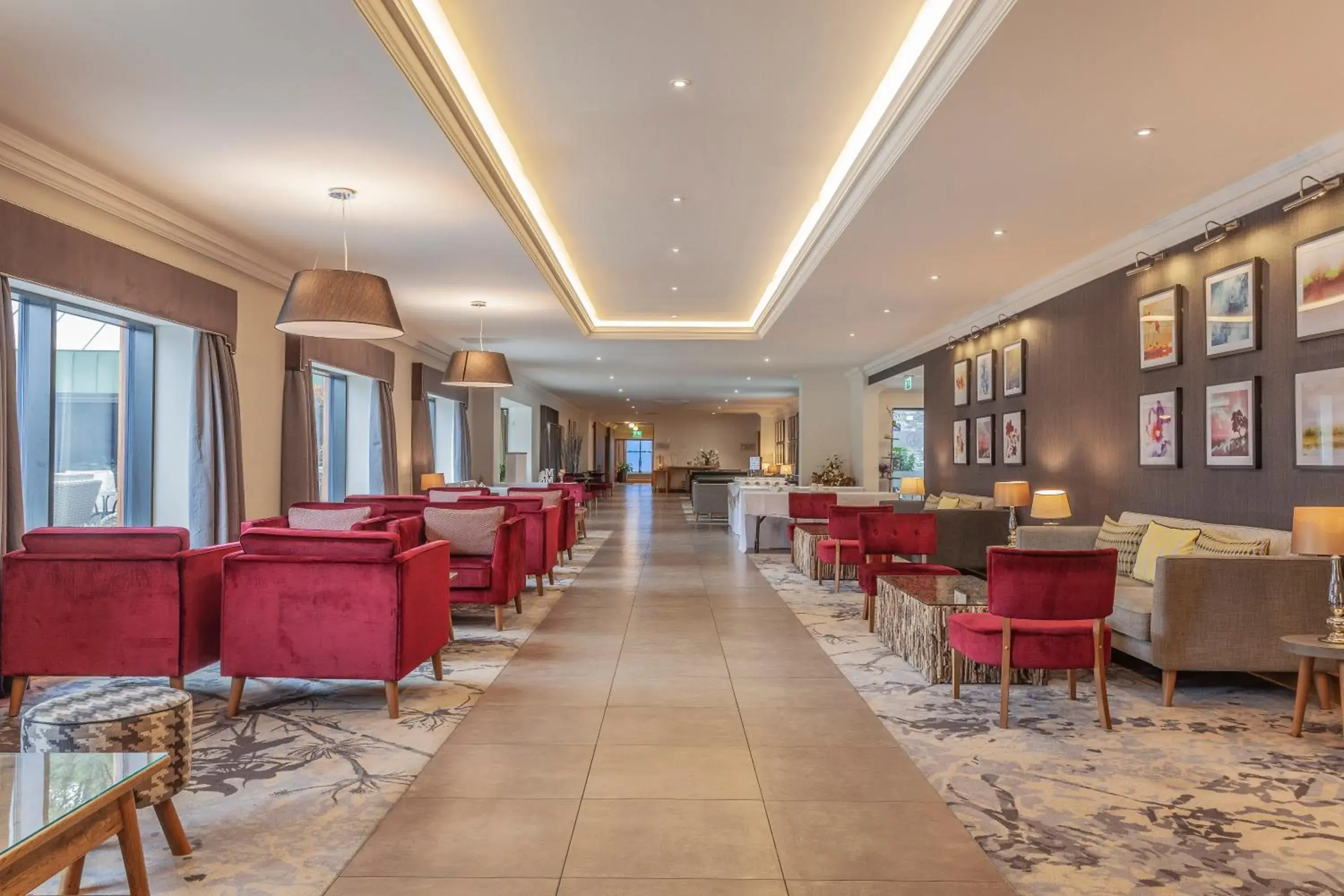 Seating area in Silverbirch Hotel