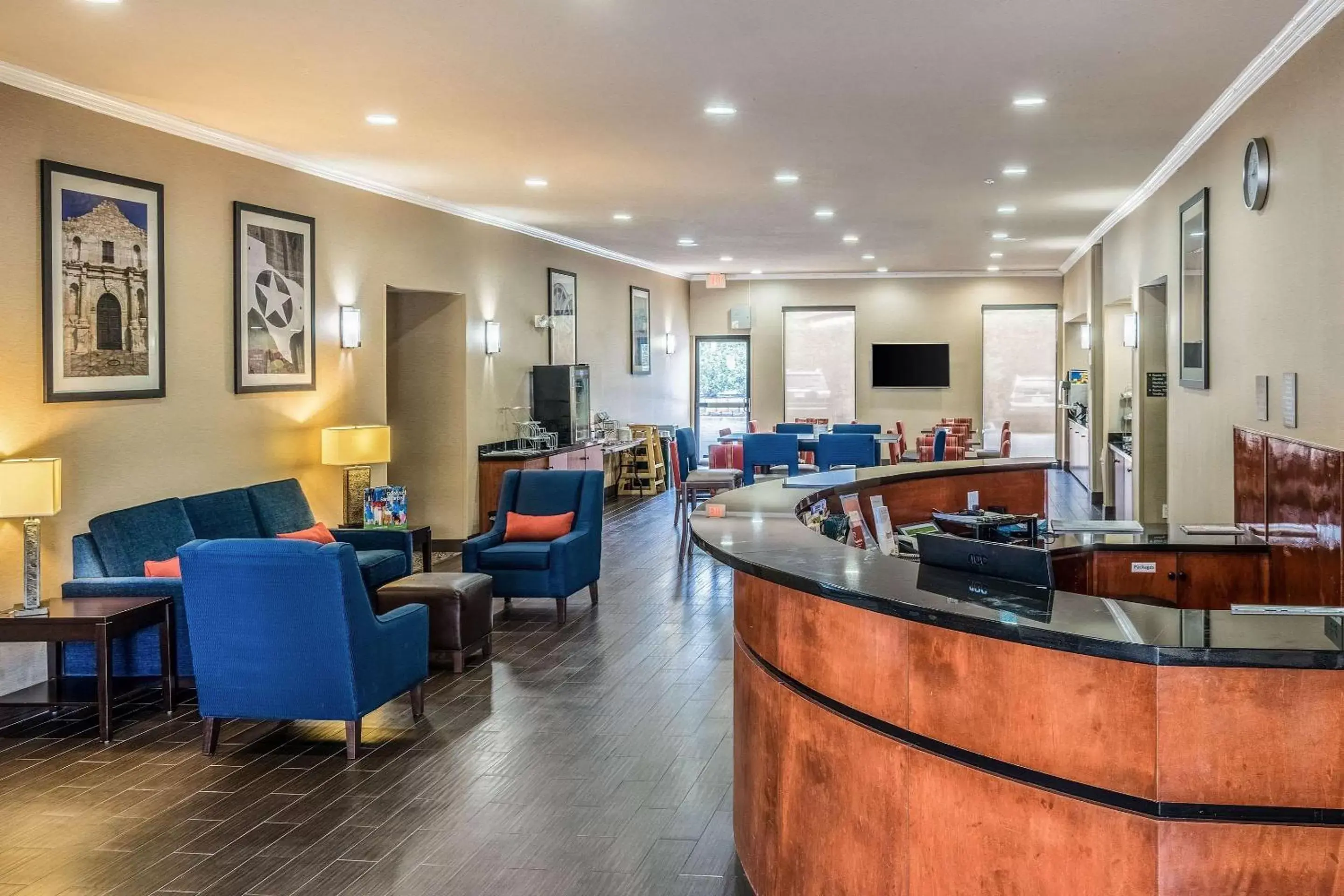 Lobby or reception, Lobby/Reception in Comfort Suites San Marcos
