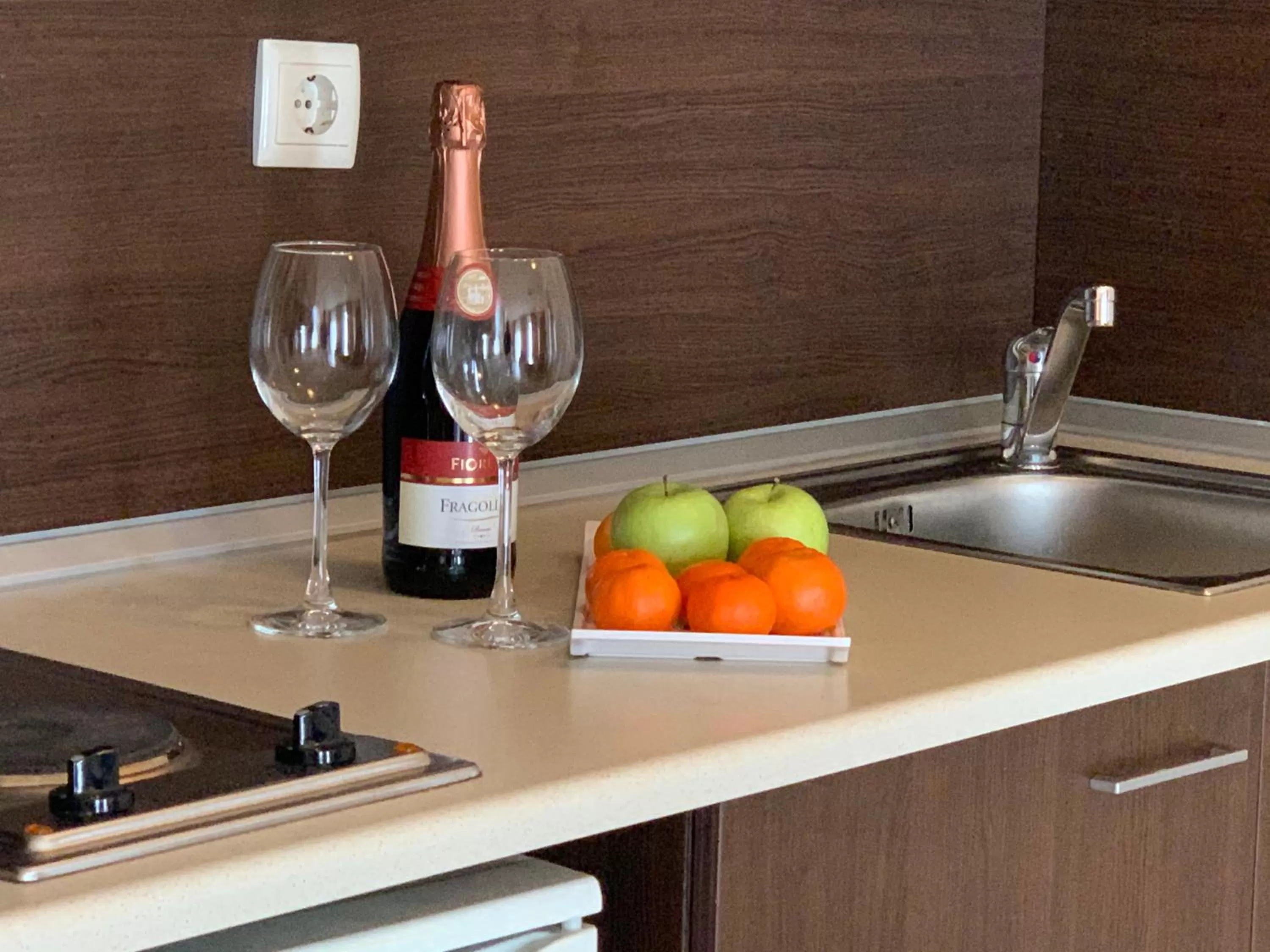 Kitchen or kitchenette, Kitchen/Kitchenette in StayInn Banderitsa Apartments with kitchen & BBQ