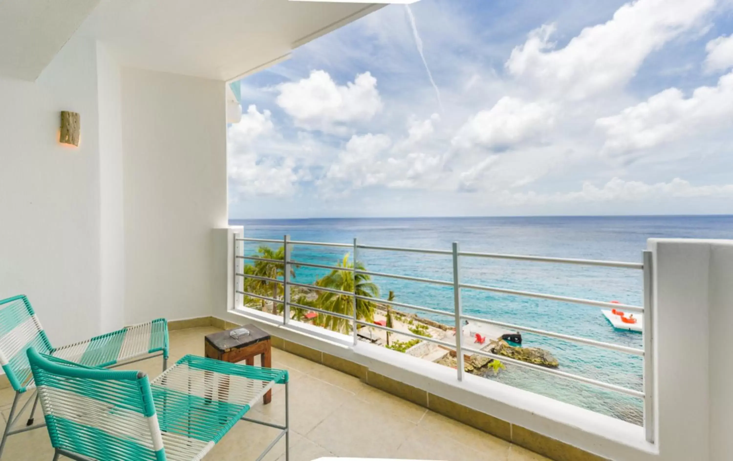 Balcony/Terrace, Sea View in Hotel B Cozumel