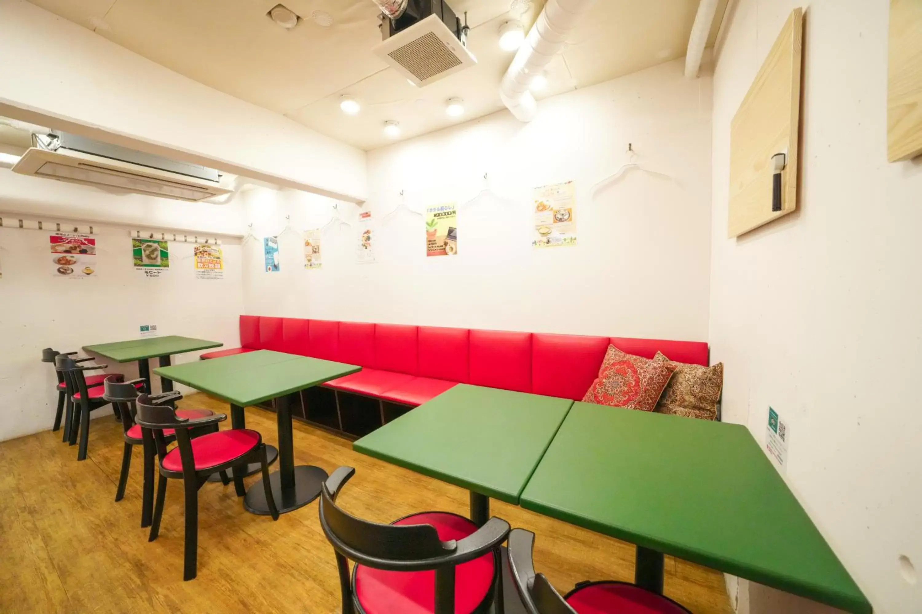 Restaurant/Places to Eat in Sakura Hotel Nippori