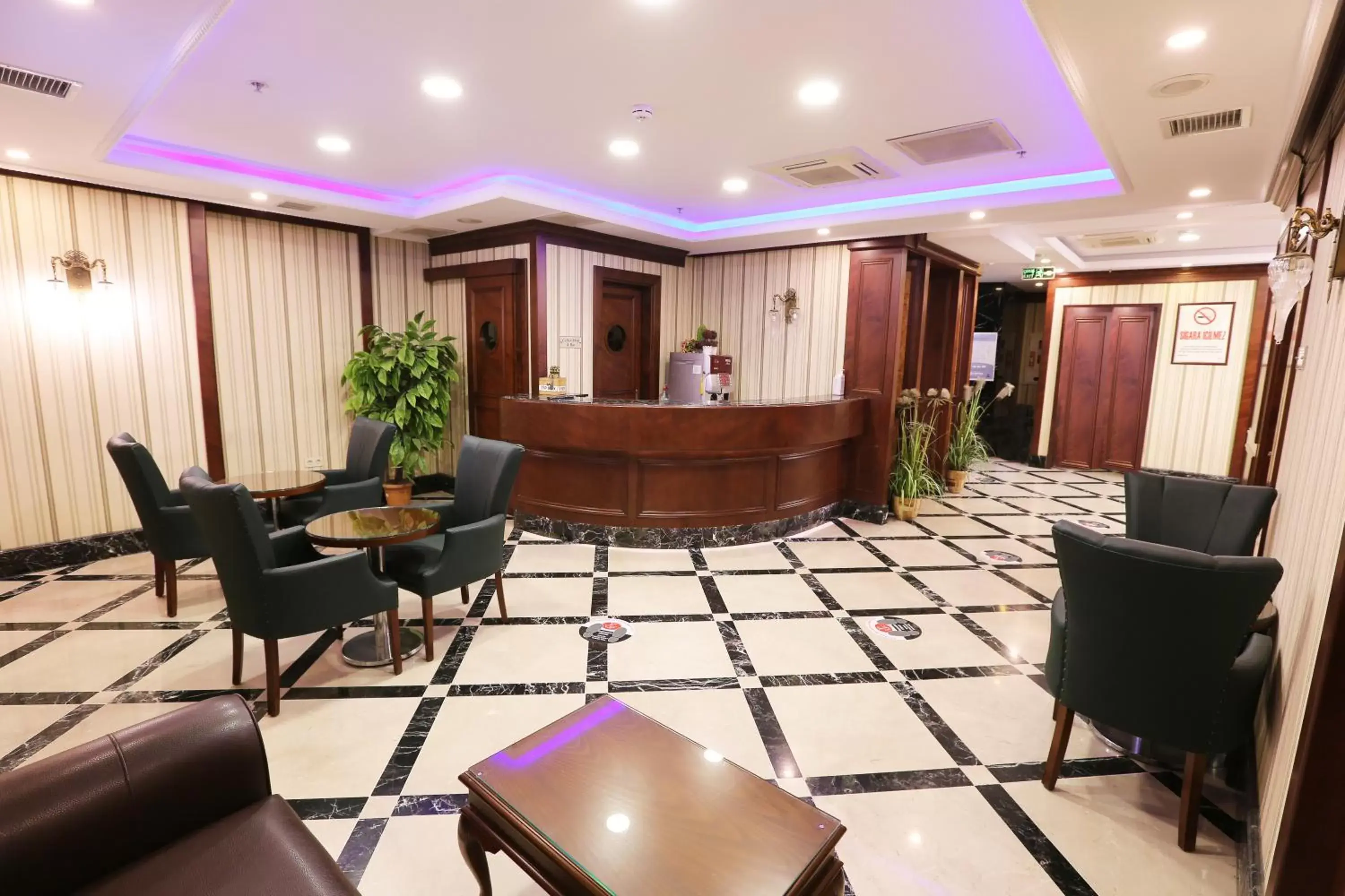 Lobby or reception, Lobby/Reception in Alpinn Hotel Istanbul