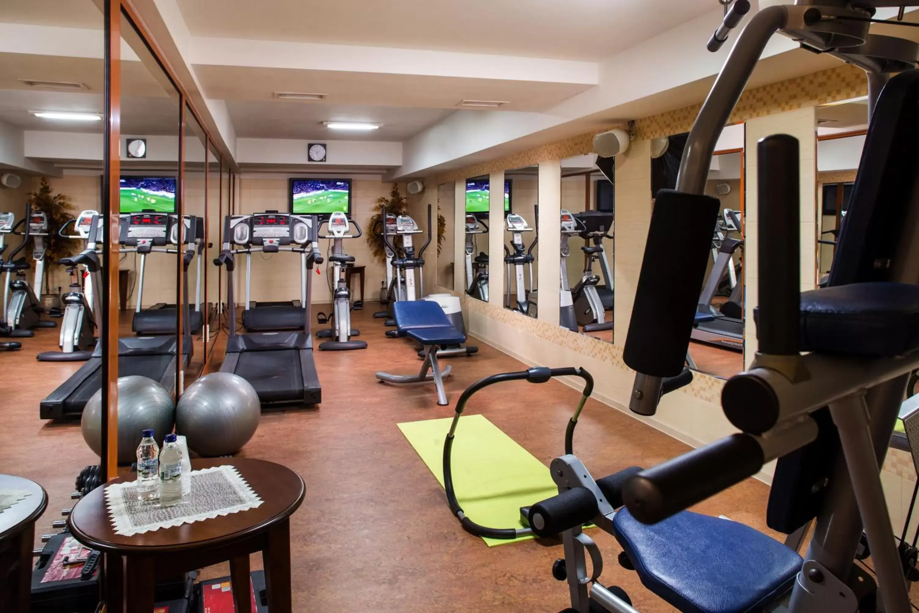 Fitness centre/facilities, Fitness Center/Facilities in Hotel Ambasadorski Rzeszów