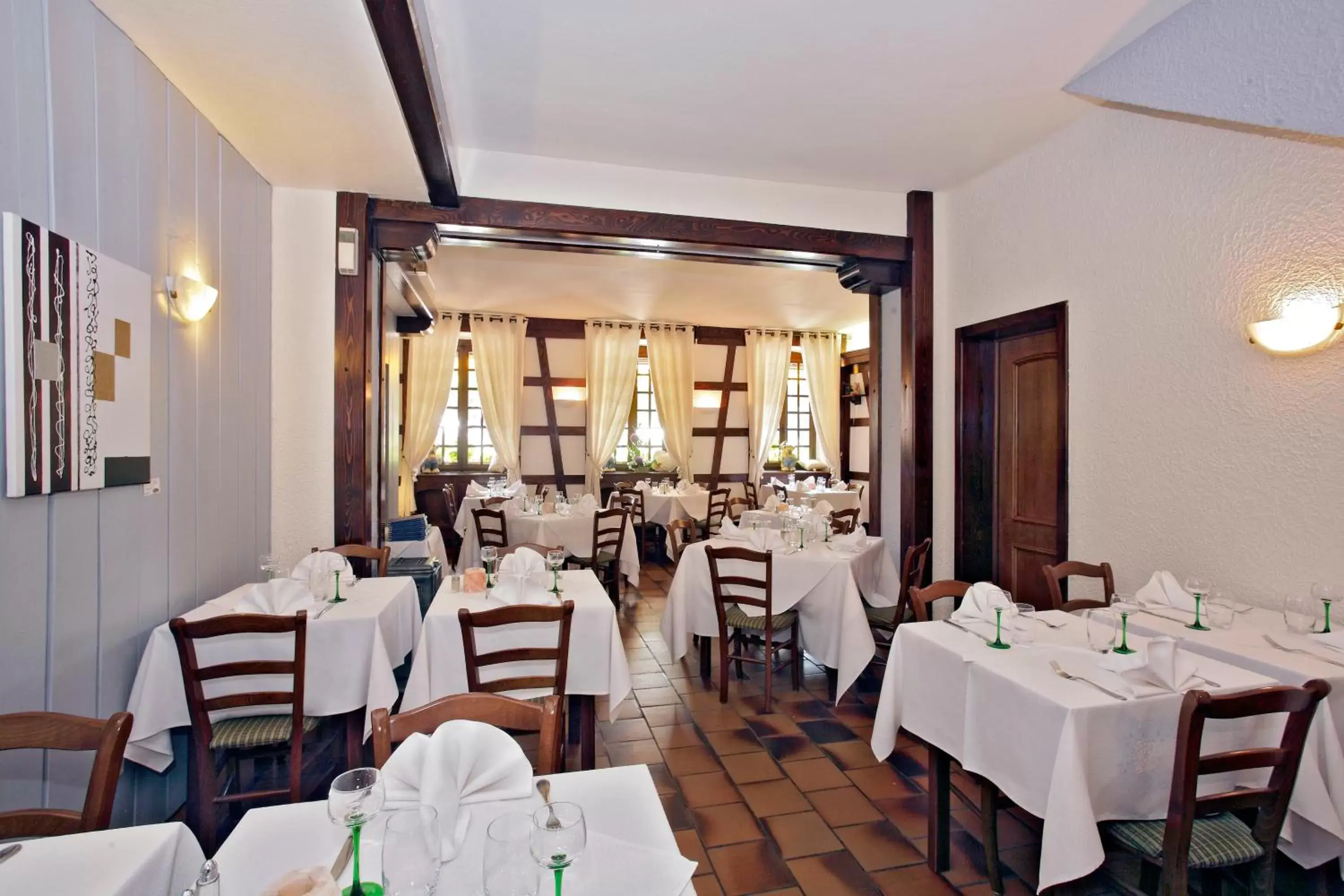 Restaurant/Places to Eat in Hôtel L'Ours De Mutzig