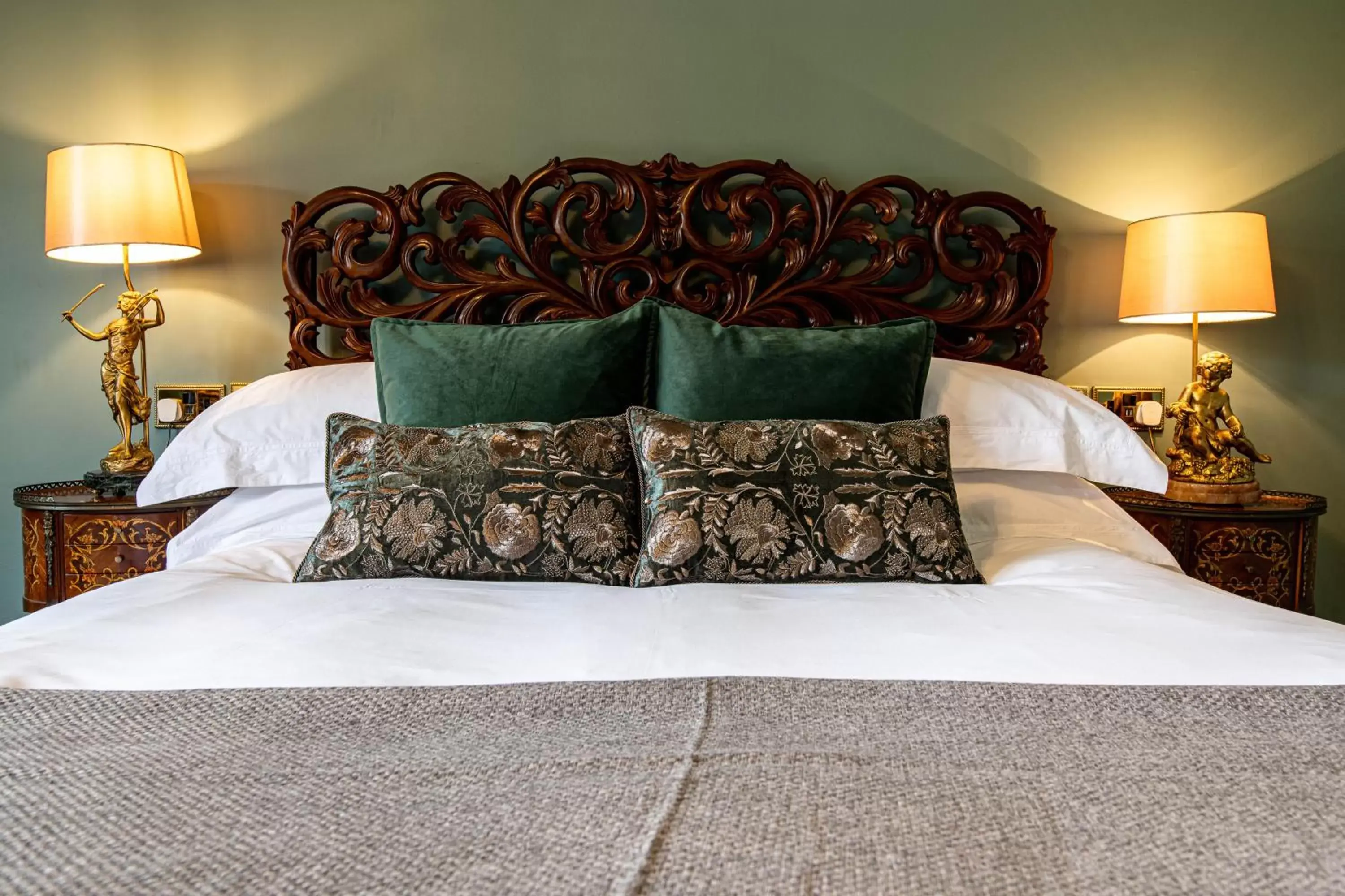 Superior Double Room in Melville Castle Hotel Superior Double Room in Melville Castle Hotel