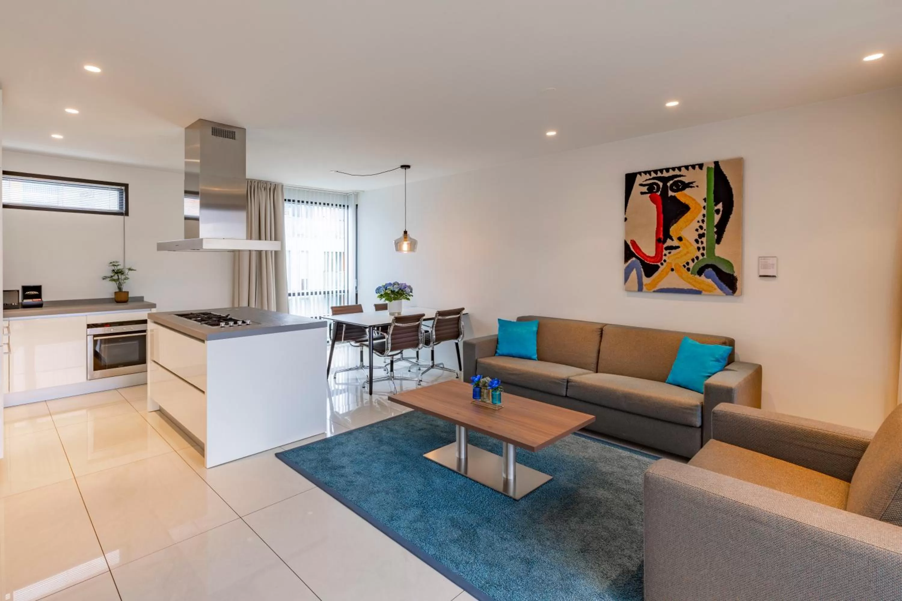 Photo of the whole room in Black Pearl Apartment Hotel