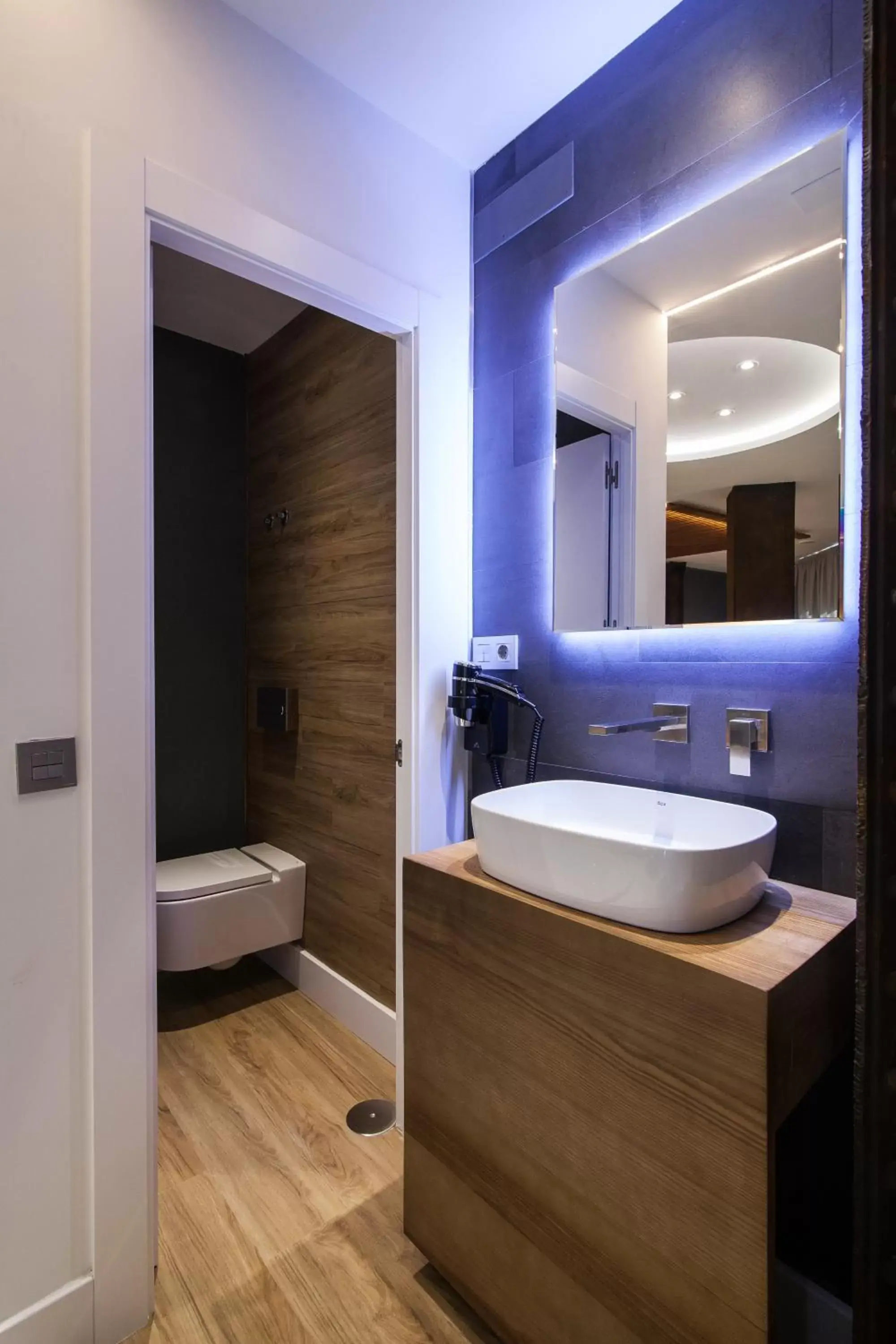 Bathroom in Vitium Urban Suites