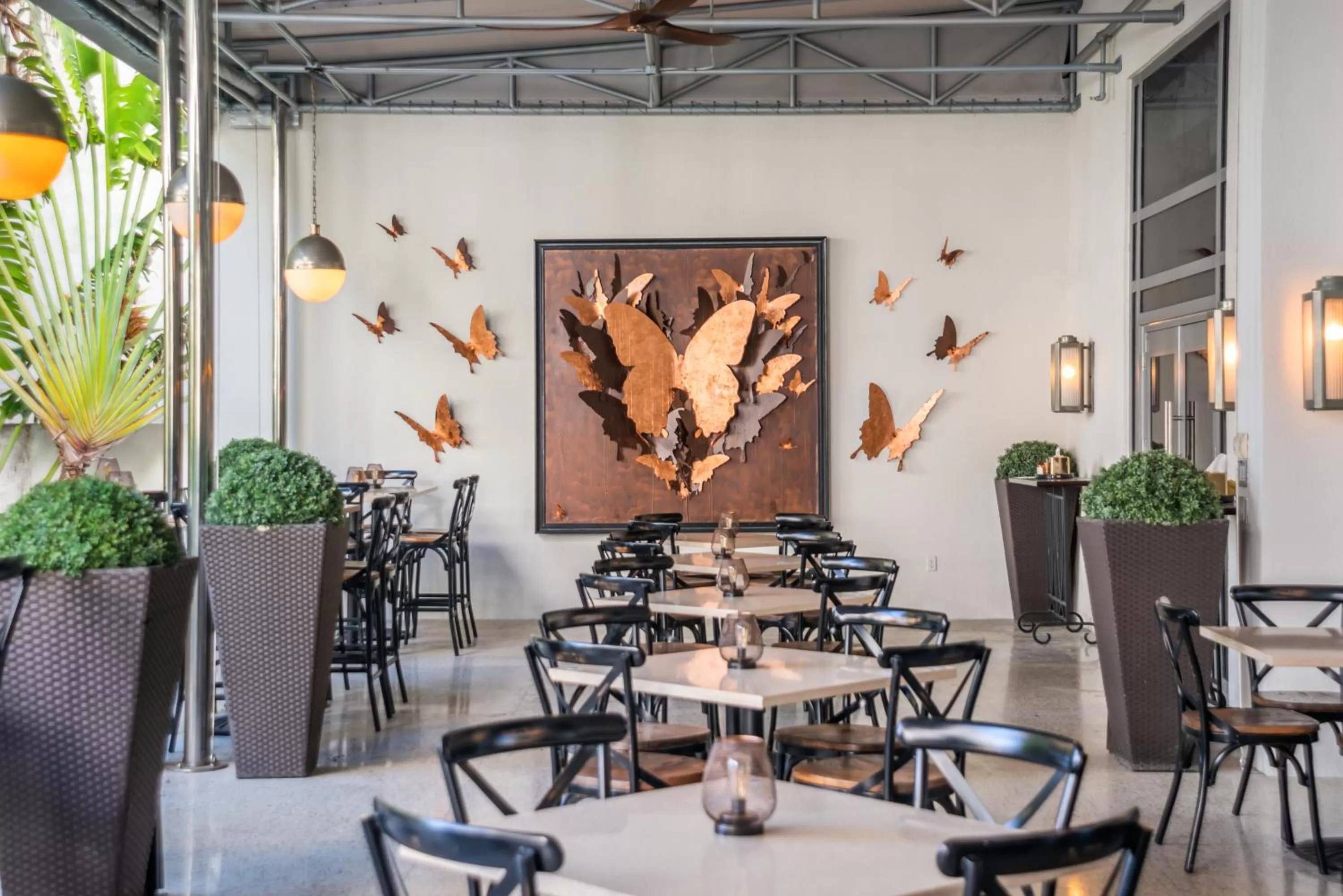 Restaurant/places to eat in National Hotel, An Adult Only Oceanfront Resort