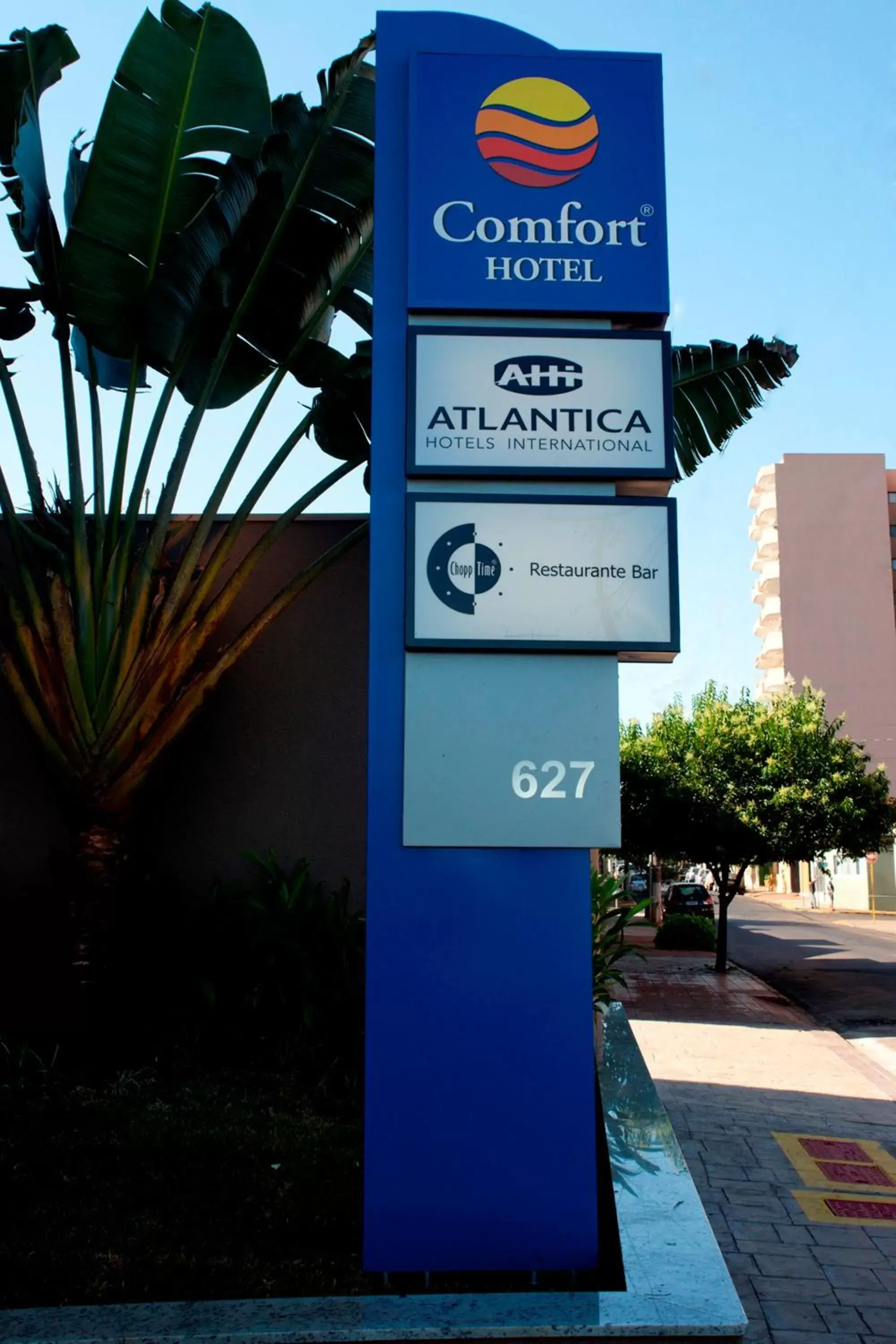 Facade/entrance in Comfort Hotel Sertãozinho