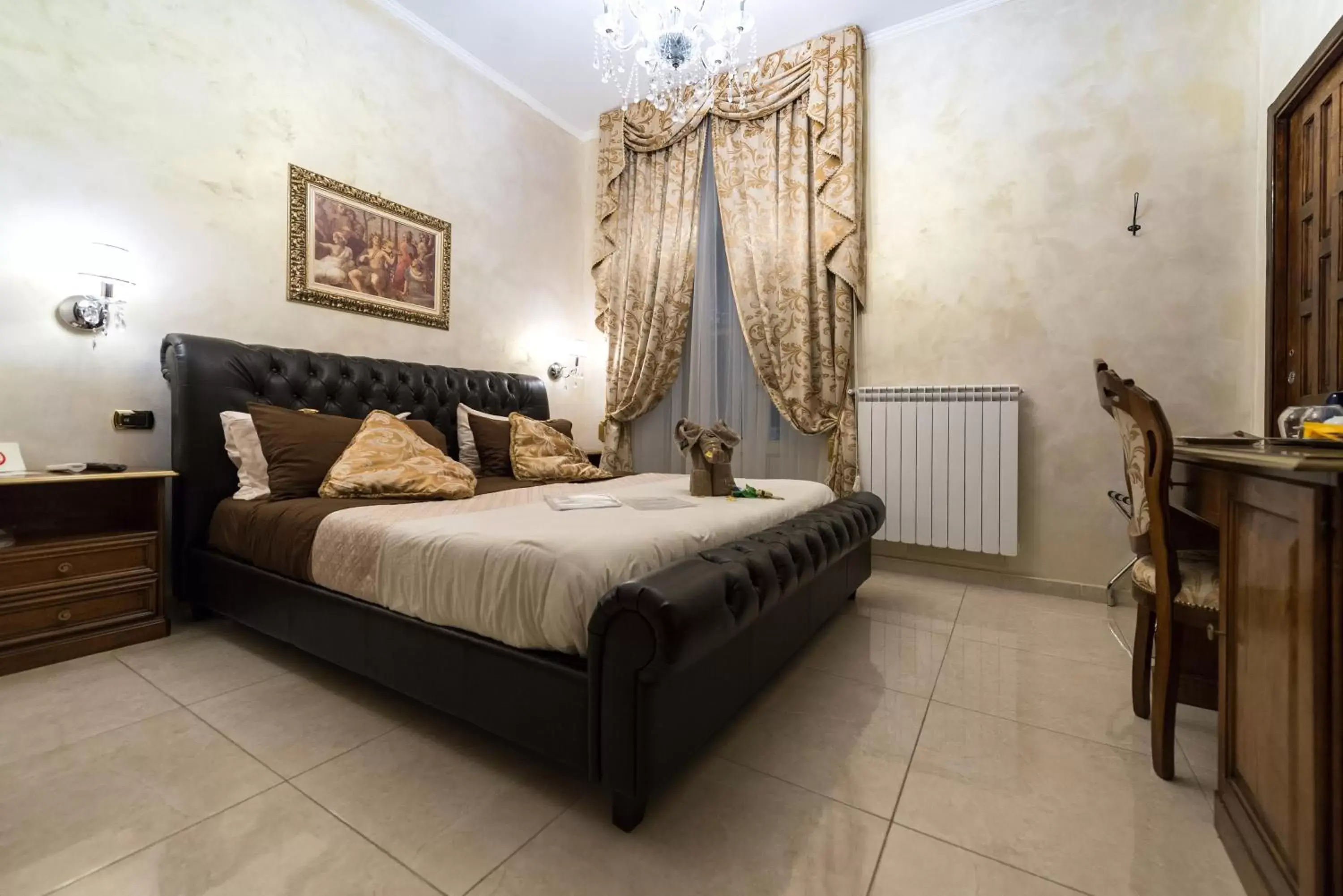 Bedroom, Bed in B&B Roma Royal Residence