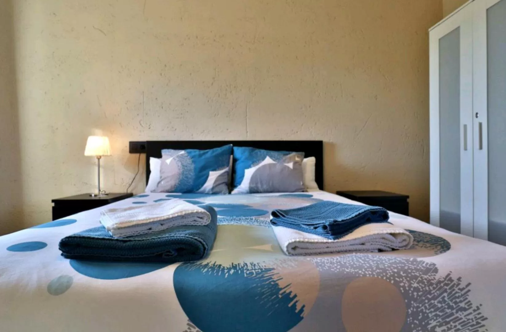 towels, Bed in Casa Rural Ecuestre