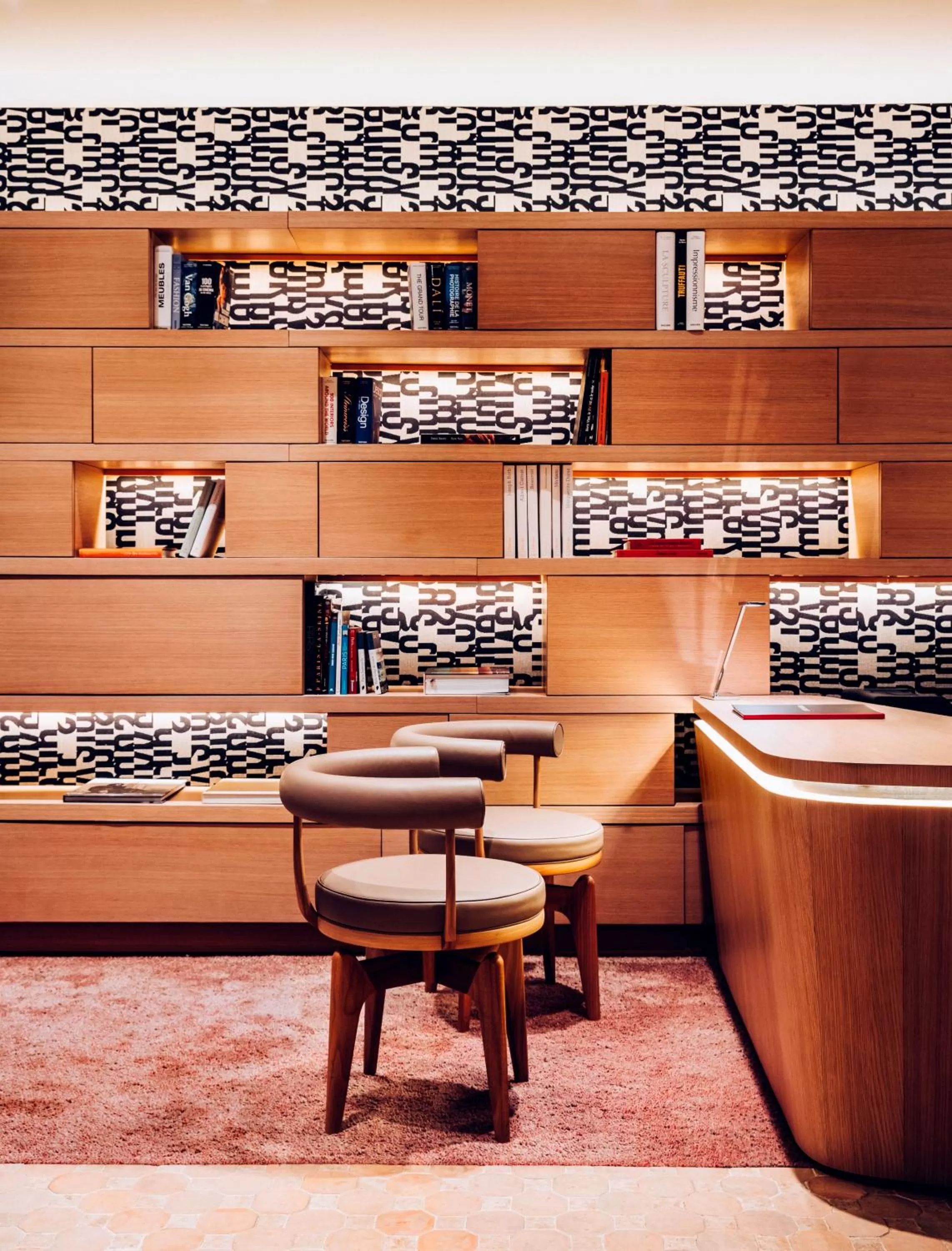 Lobby or reception in Hôtel de Lille - Saint-Germain des Près