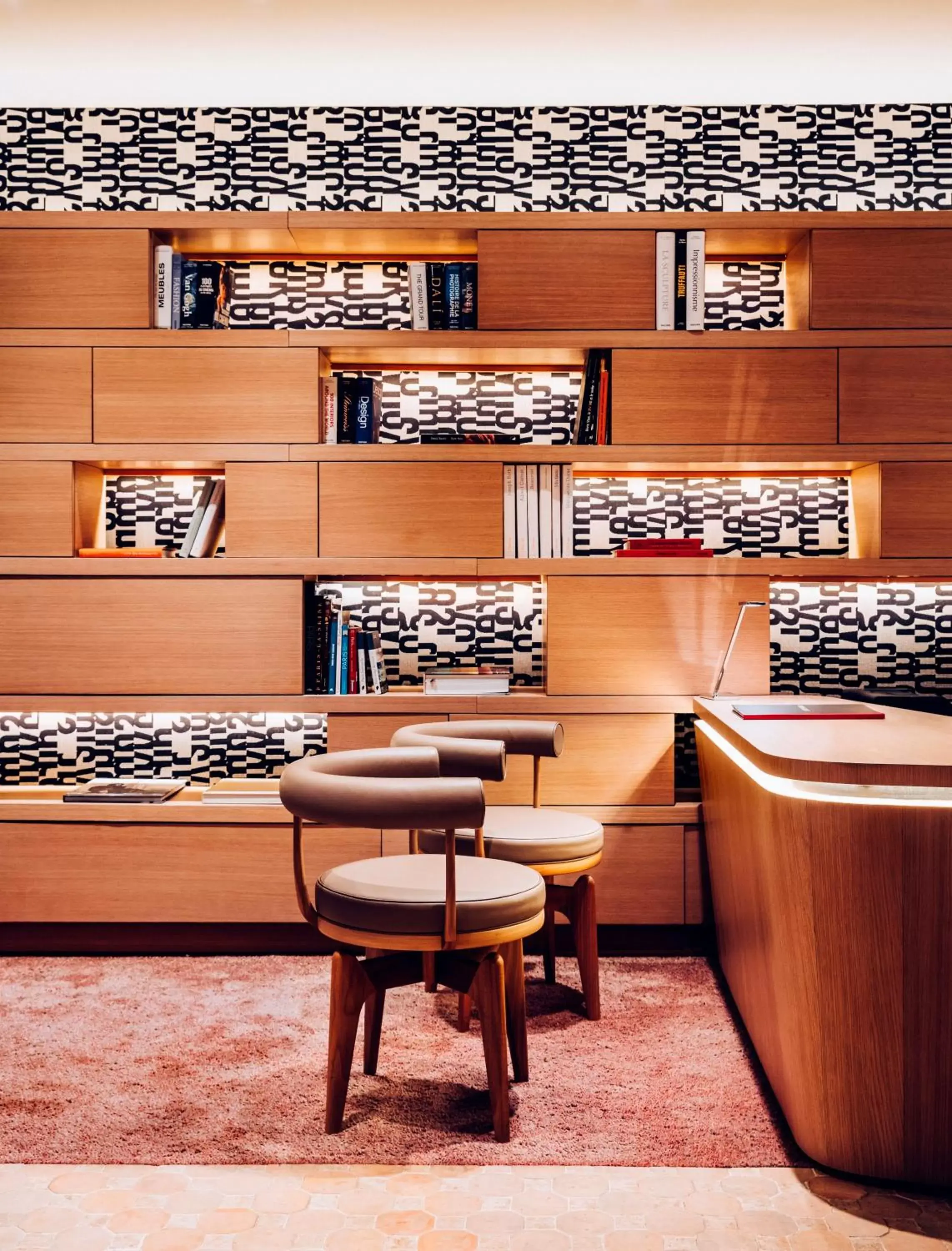 Lobby or reception in Hôtel de Lille - Saint-Germain des Près Lobby or reception in Hôtel de Lille - Saint-Germain des Près