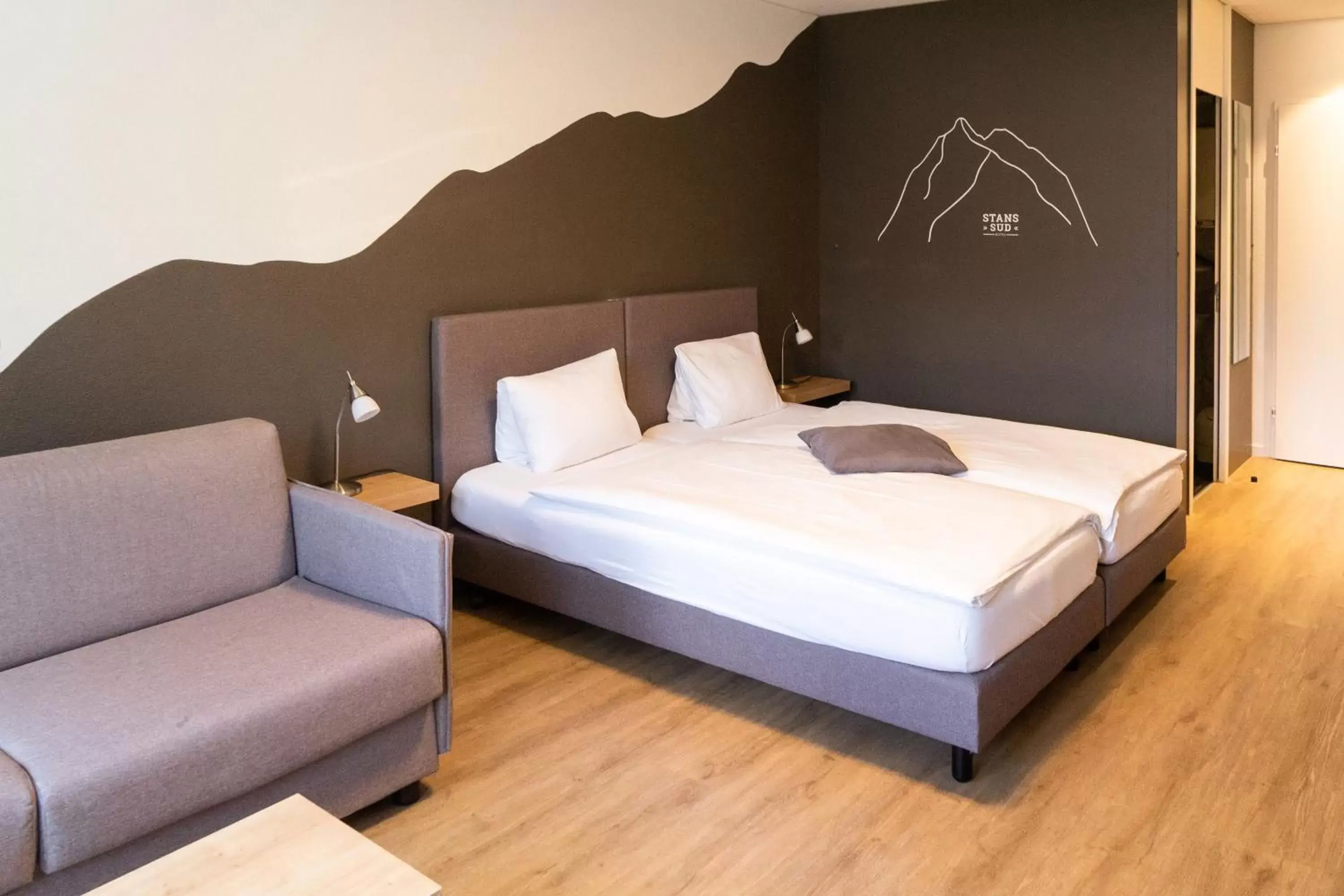 Bed in Tailormade Hotel STANS SÜD Bed in Tailormade Hotel STANS SÜD