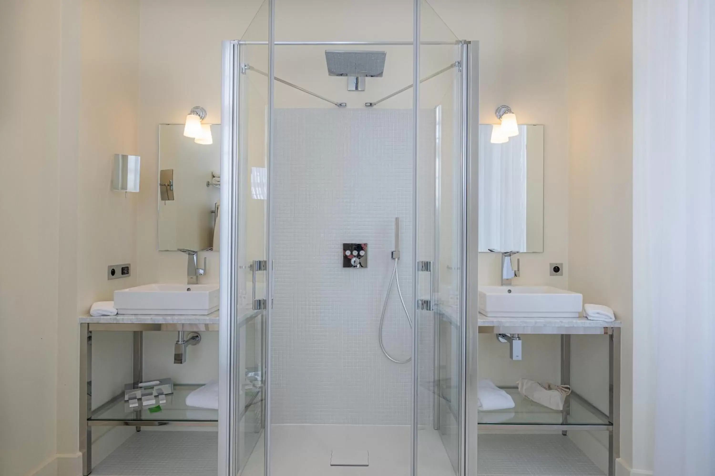 Bathroom in La Borde en Sologne Château & Spa