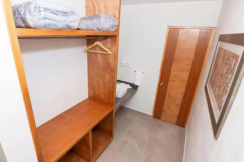 Photo of the whole room in Hotel Danini