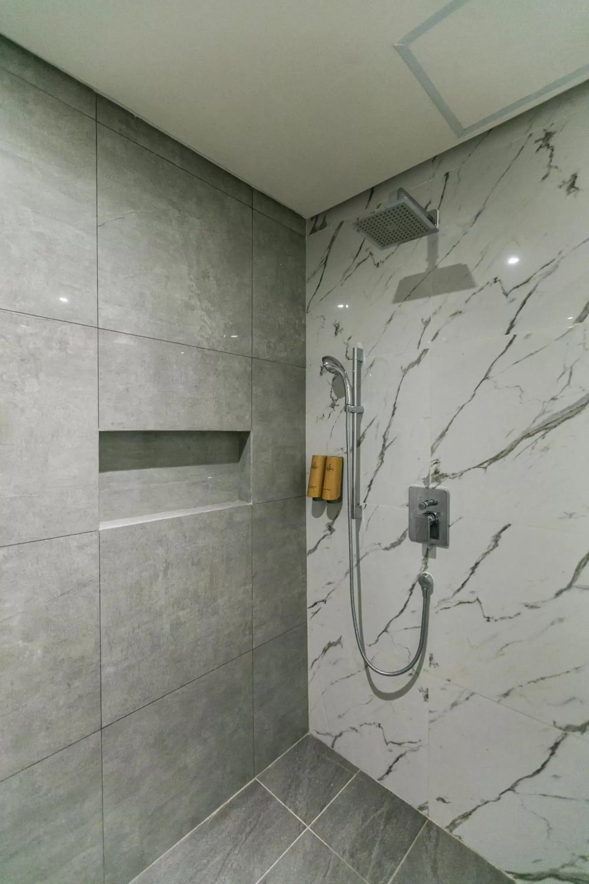 Shower, Bathroom in Grand Summit Hotel General Santos