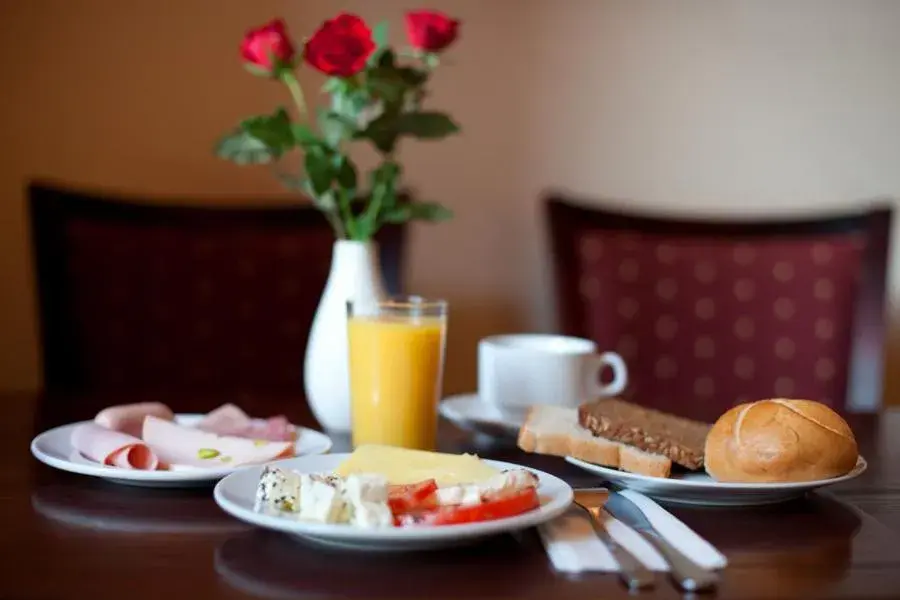 Breakfast in Hotel Orion Berlin