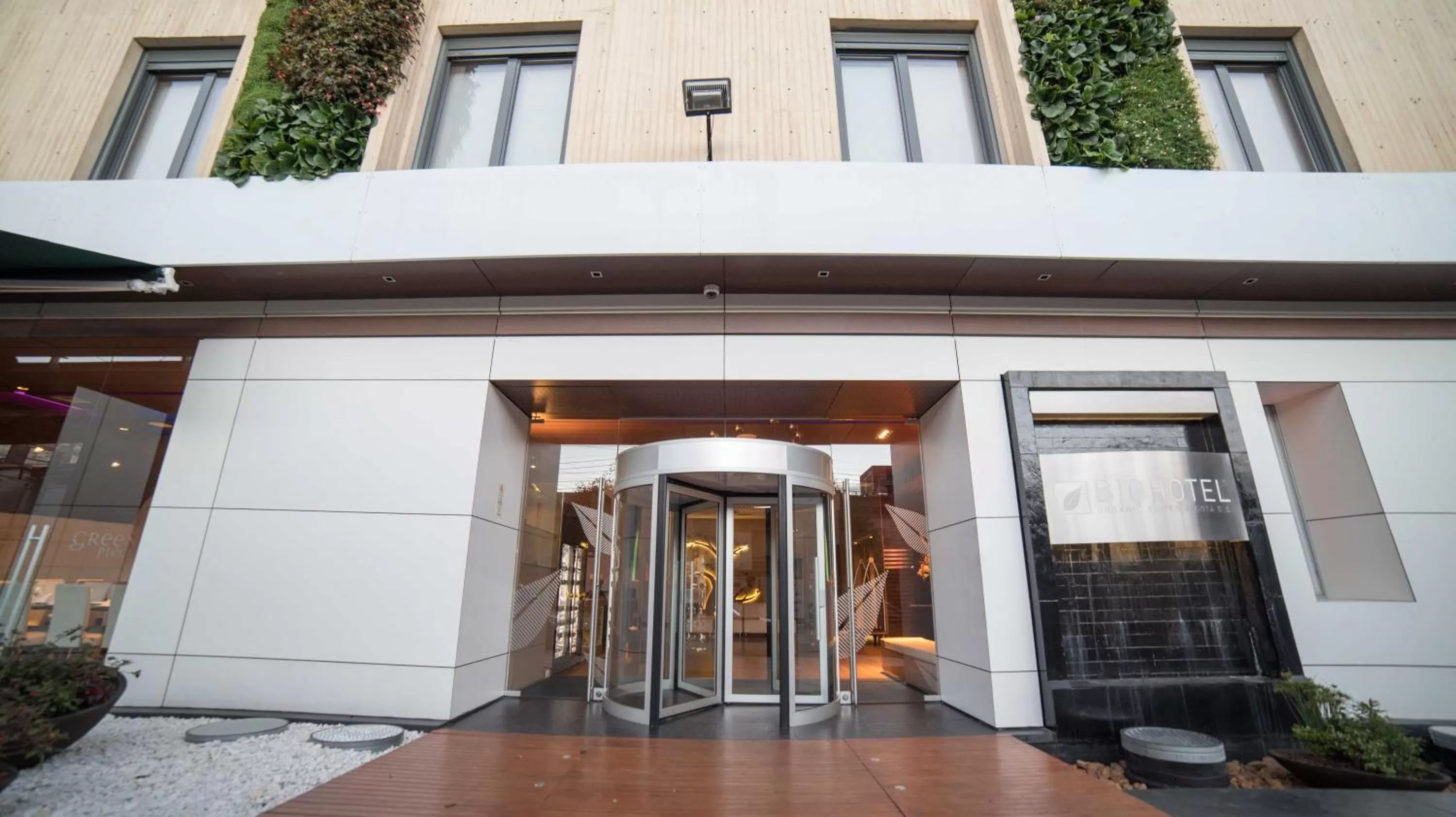 Property building in Biohotel Organic Suites Bogotá