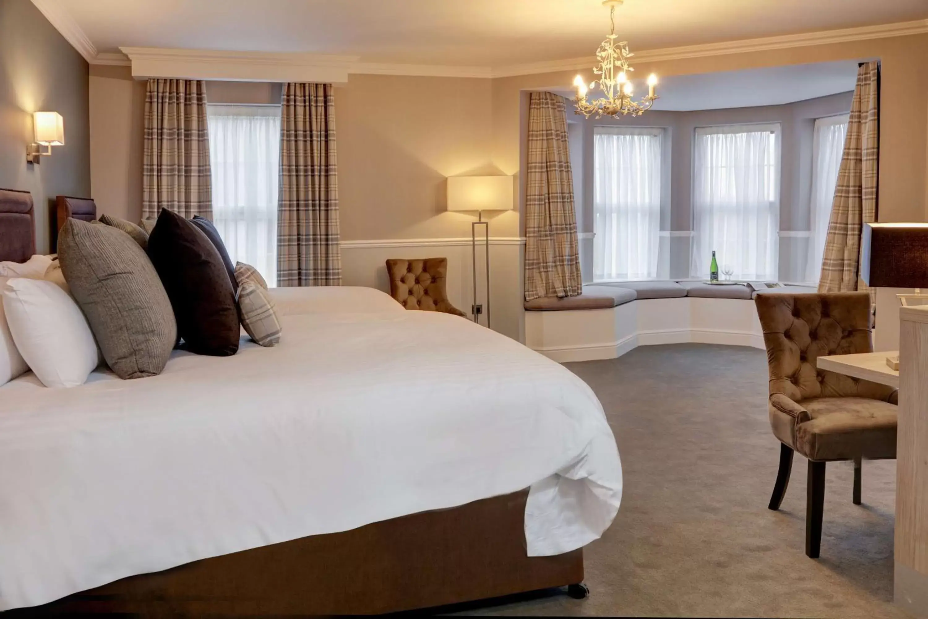 Photo of the whole room, Bed in Best Western Plus Kenwick Park Hotel