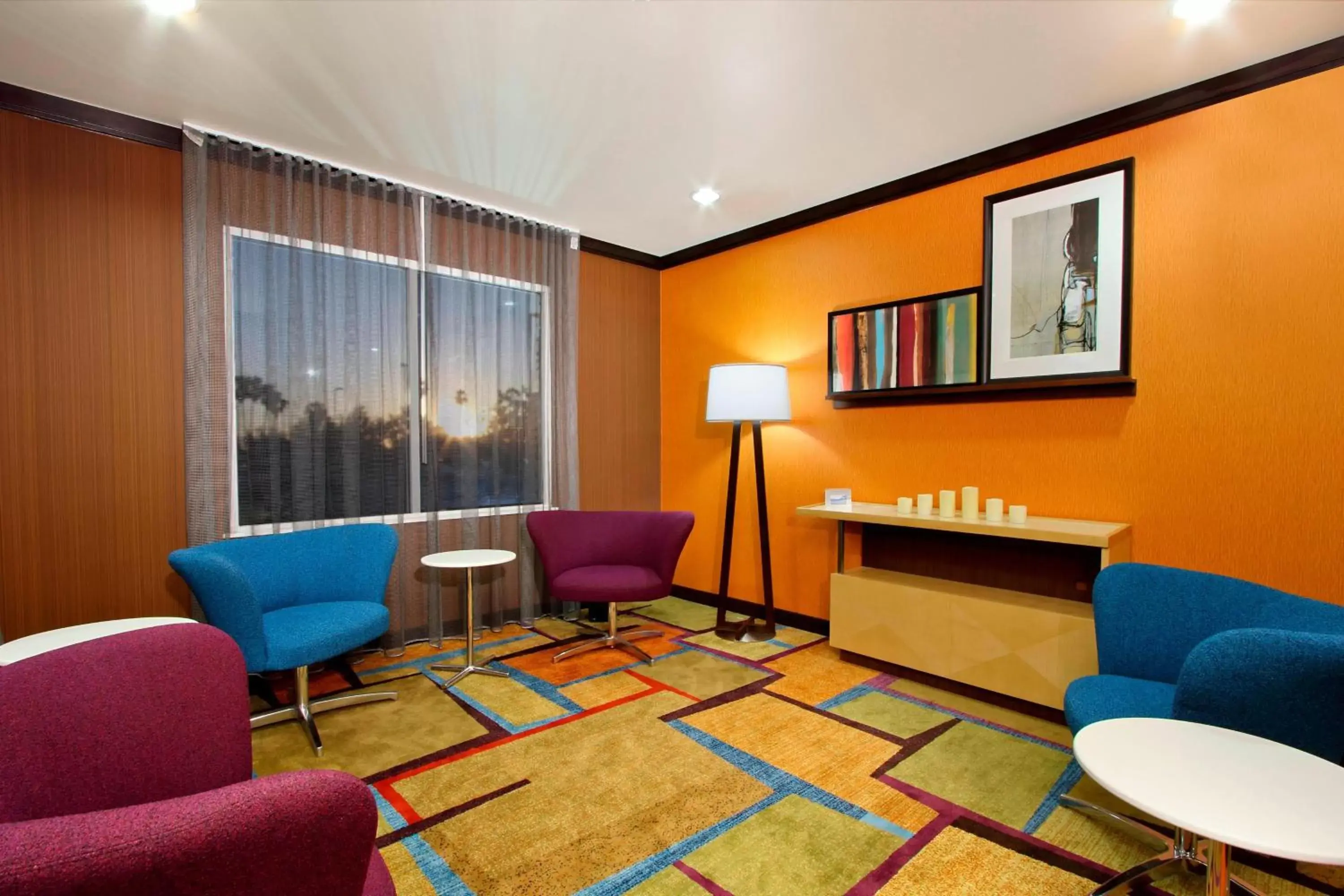 Lobby or reception, Seating Area in Fairfield Inn & Suites Fresno Clovis