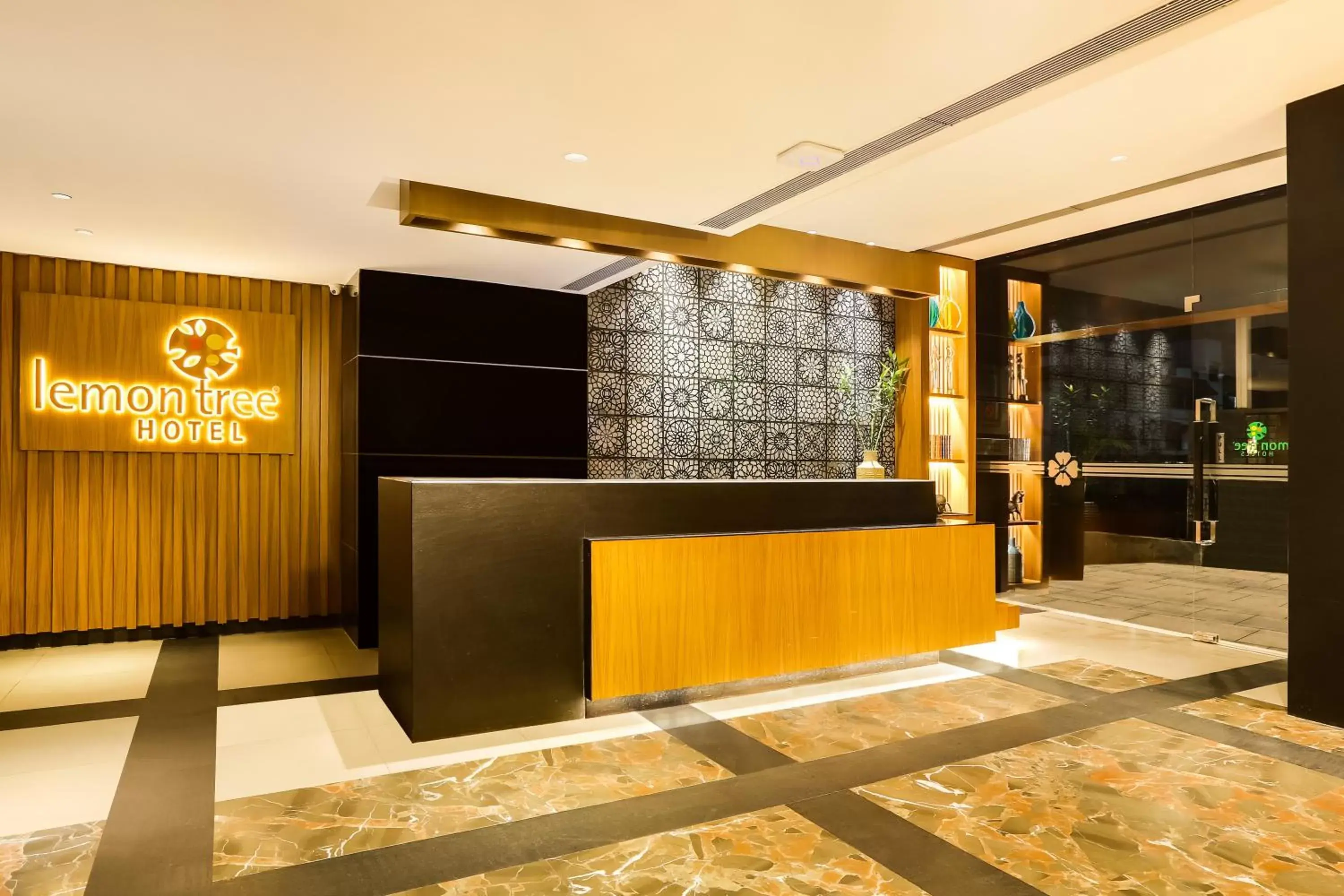 Lobby or reception, Lobby/Reception in Lemon Tree Hotel Viman Nagar Pune